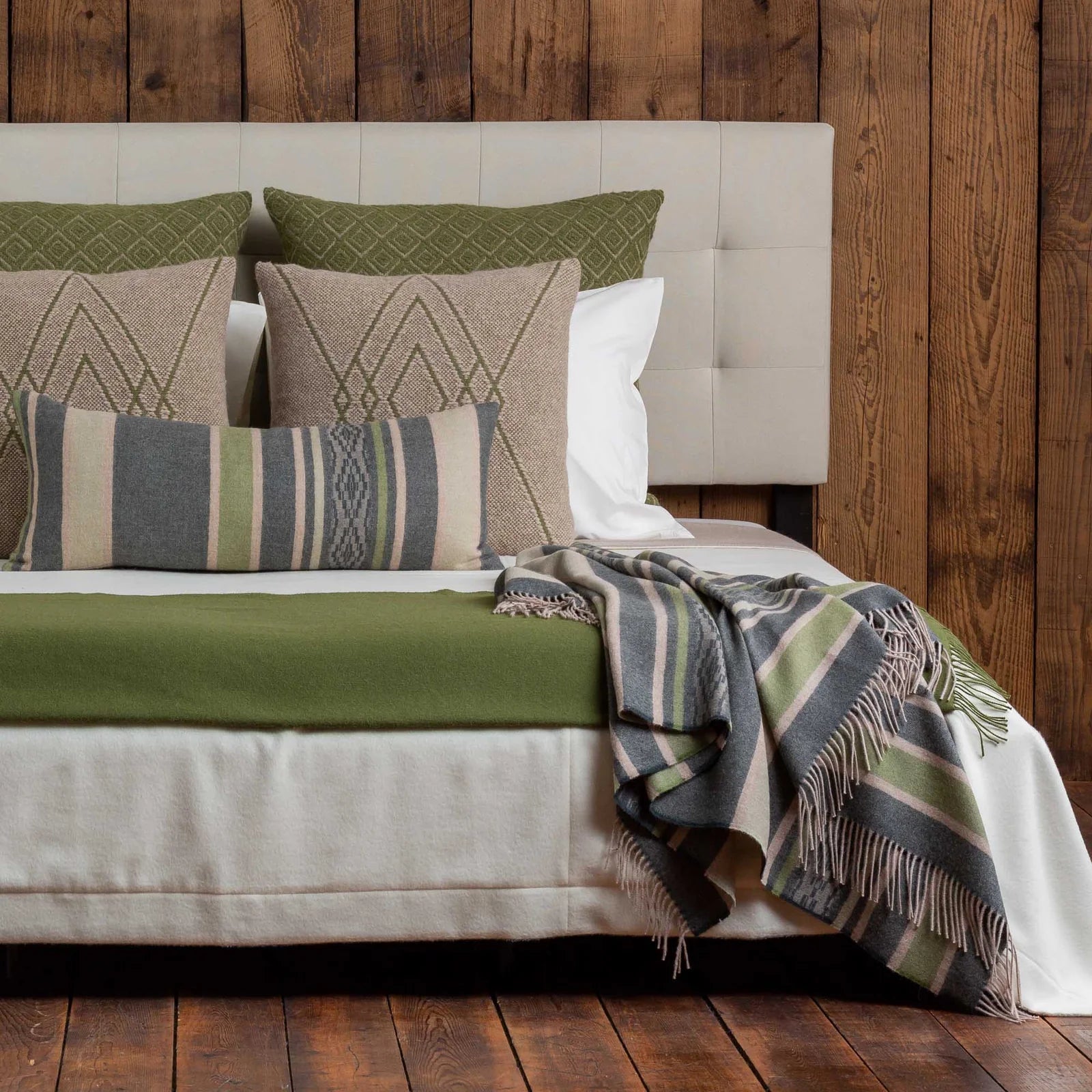 Casablanca Throw - Velvet Green/Juniper