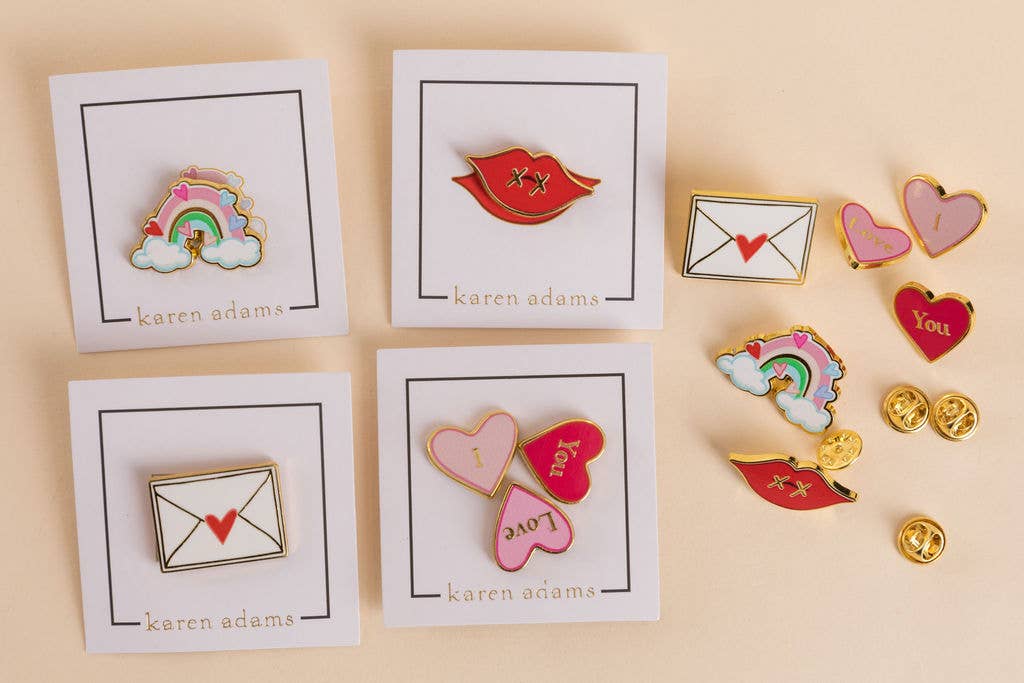 Lips Enamel Pin