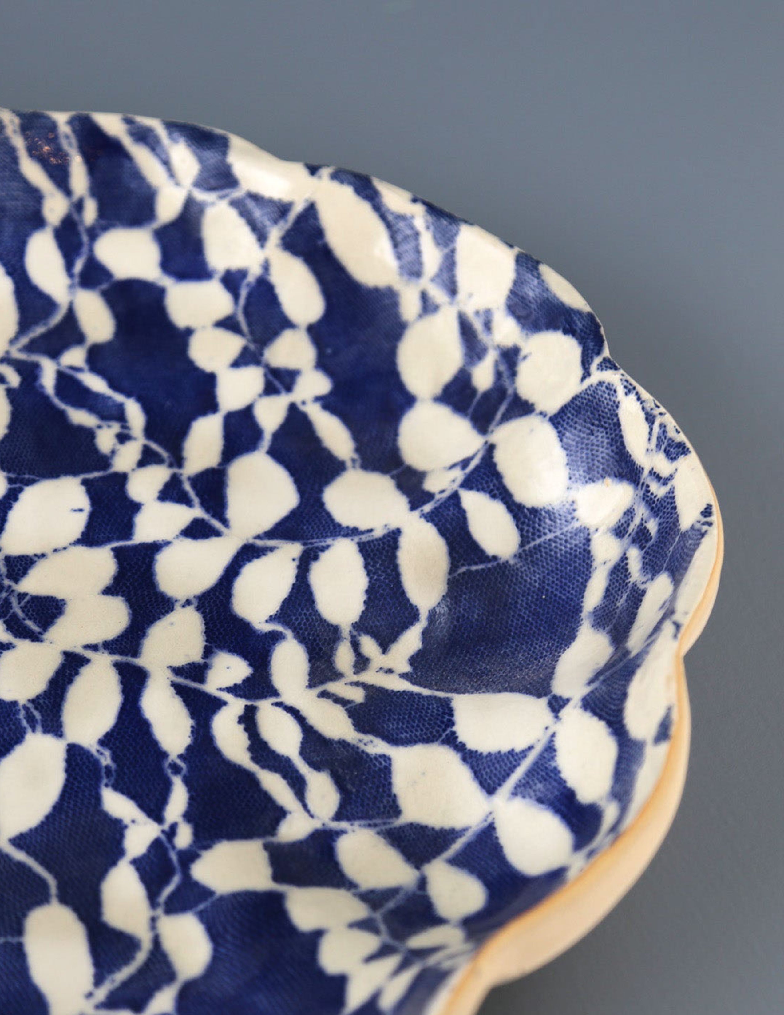 Large Scallop Bowl - Cobalt Aspen