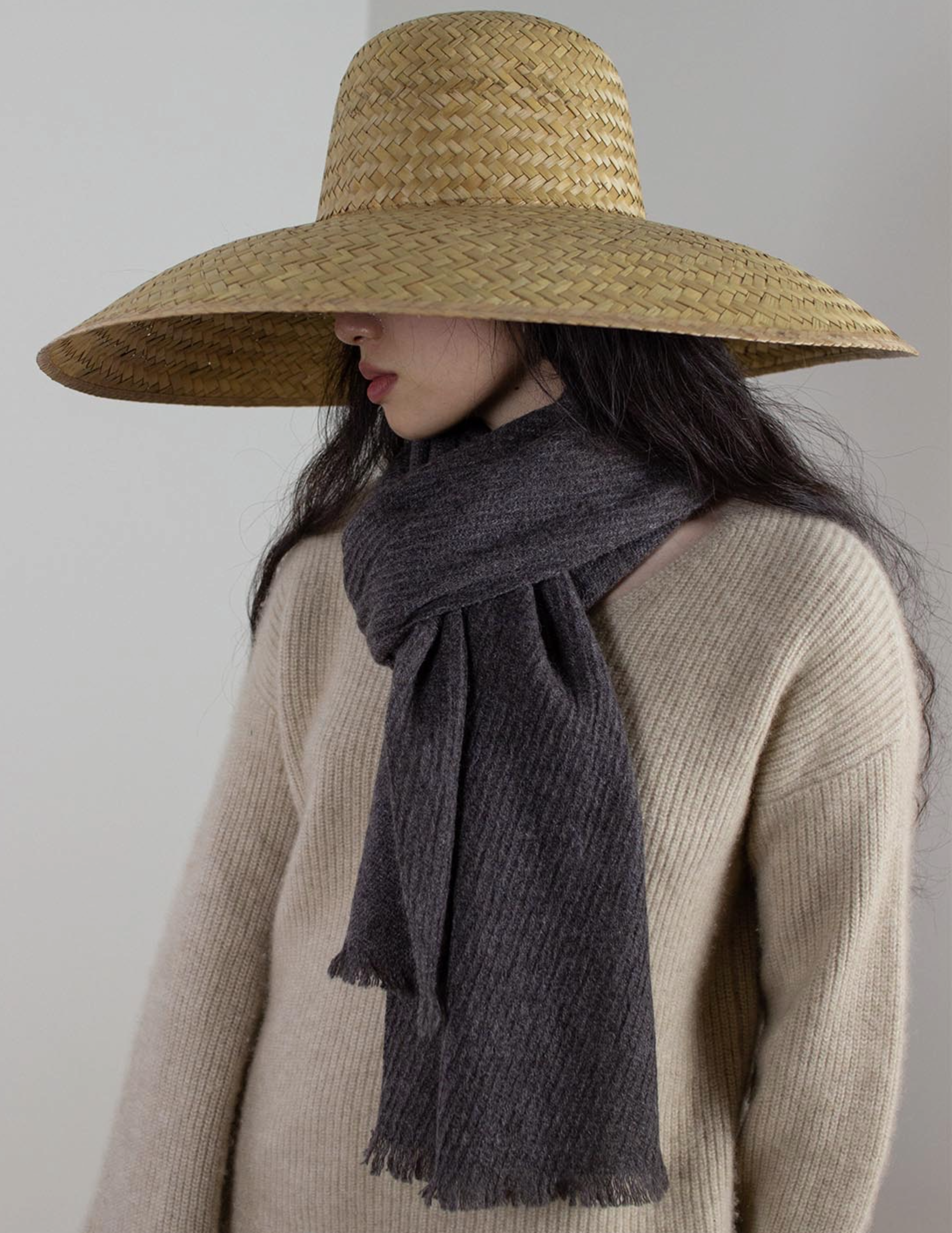 Traveller Plain Cashmere Scarf - Grey