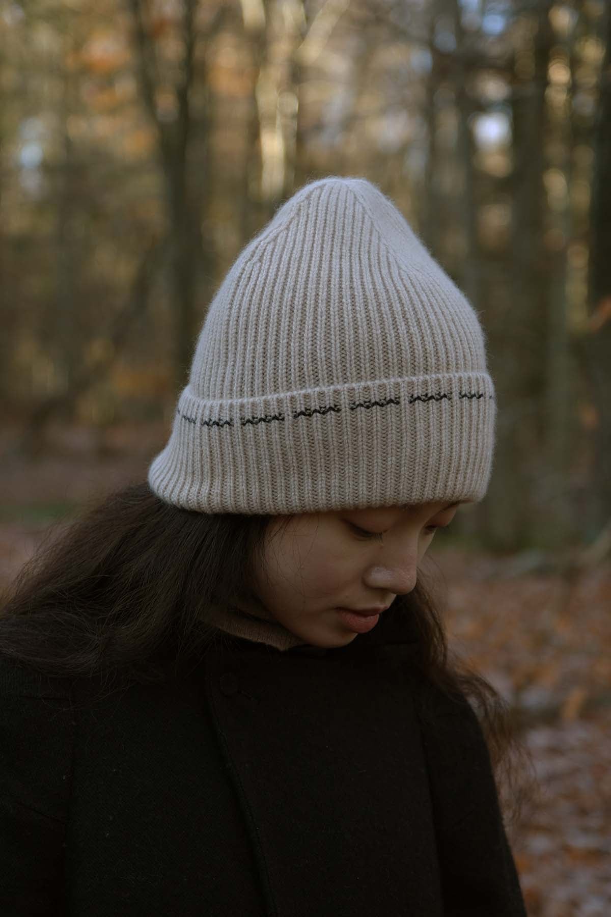 Ring Ribbed Cashmere Beanie - Oatmeal Beige