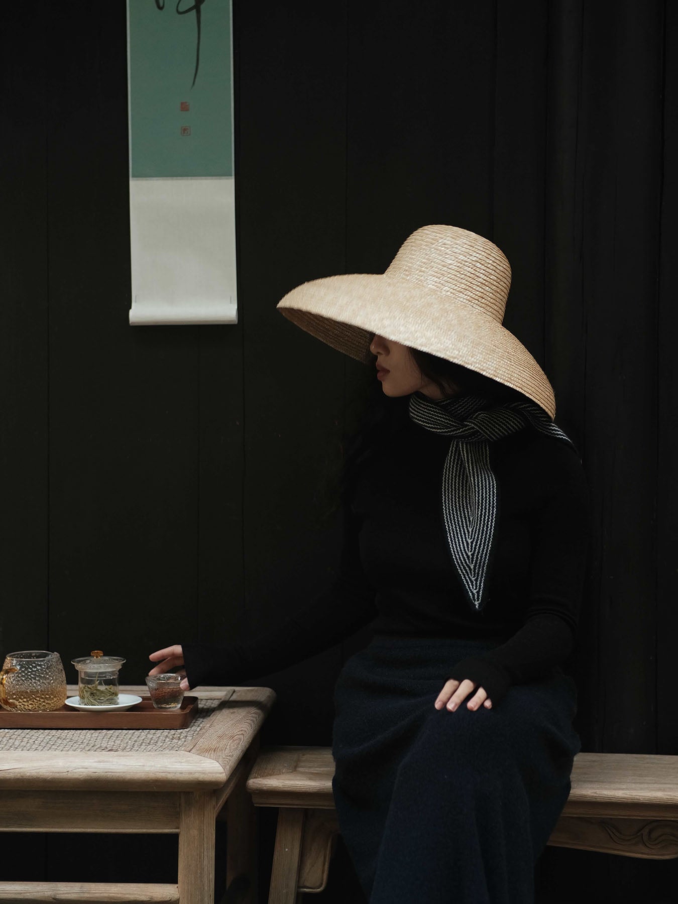 Sailor Cashmere Rib Neck Scarf - Navy