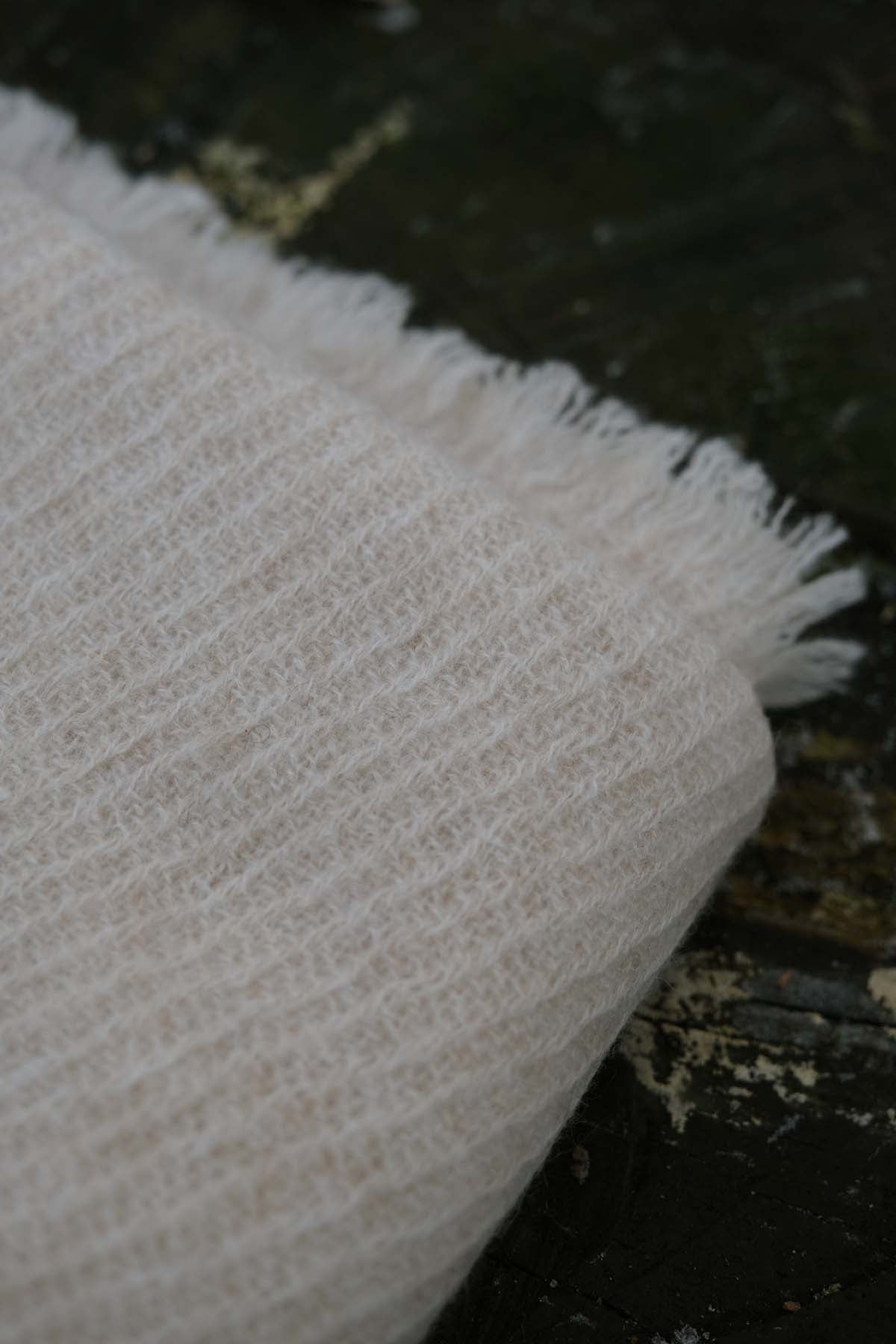 Traveller Plain Cashmere Scarf - Ivory