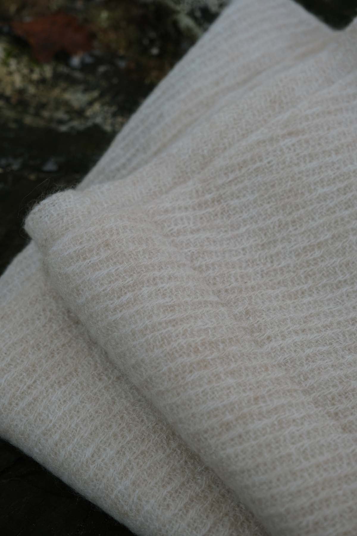 Traveller Plain Cashmere Scarf - Ivory