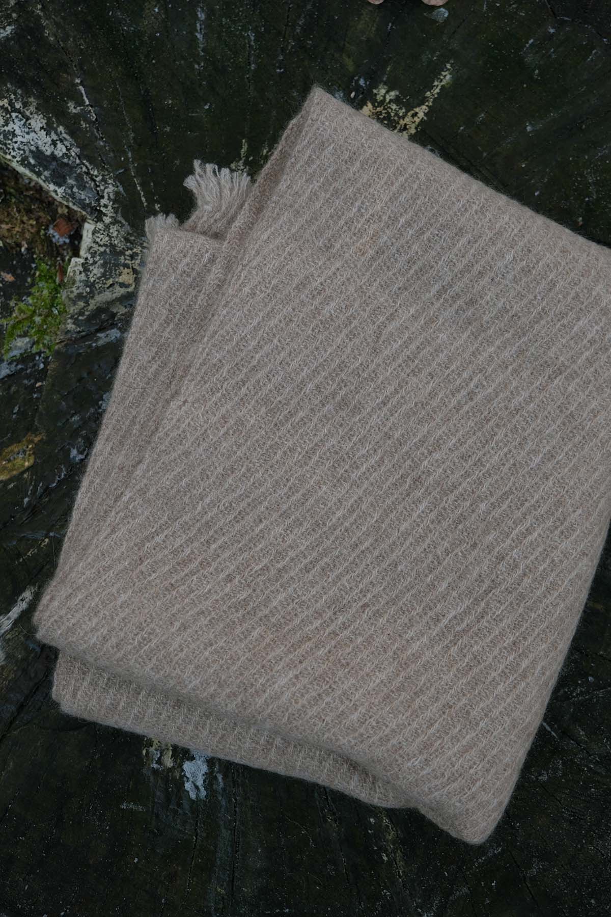 Traveller Plain Cashmere Scarf - Latte