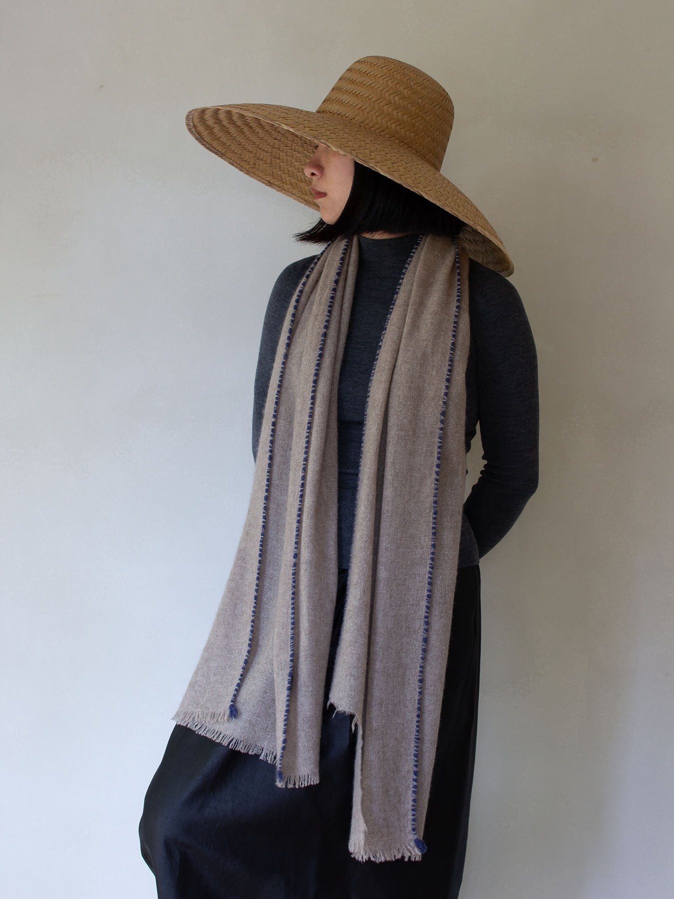 Weaver Cashmere Scarf - Beige