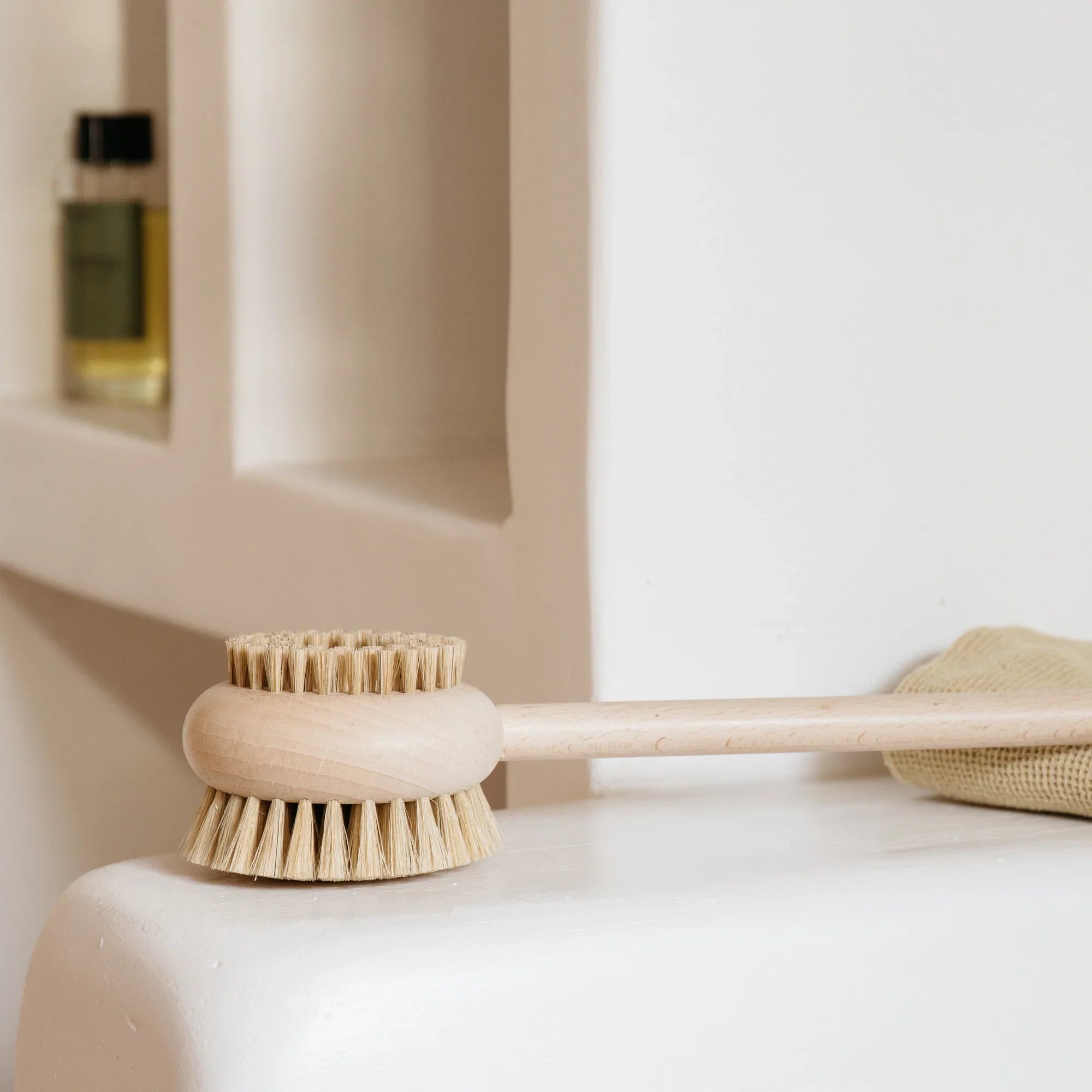 Handled Beech Wood Bath & Body Brush