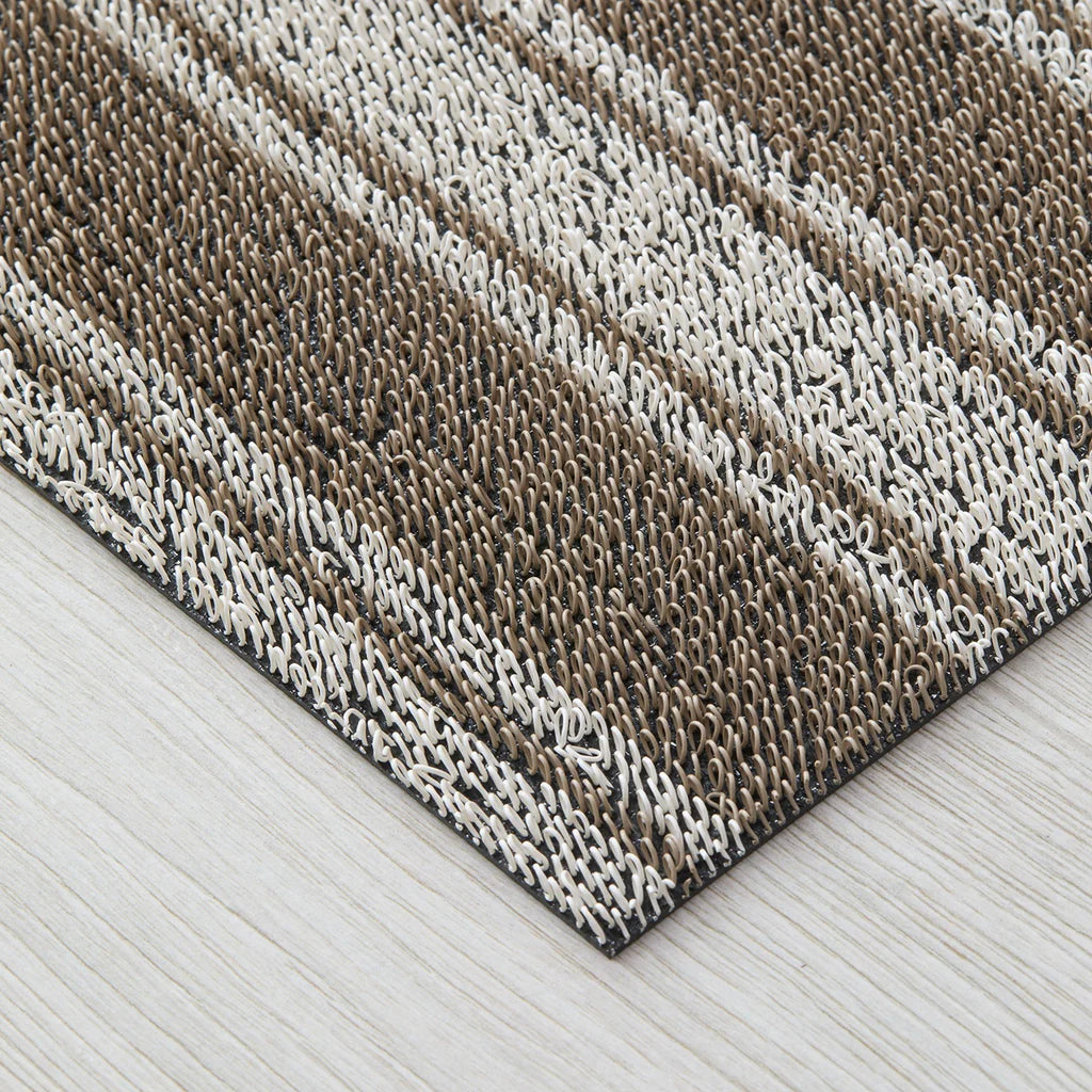 Boardwalk Stripe Utility Mat - Walnut