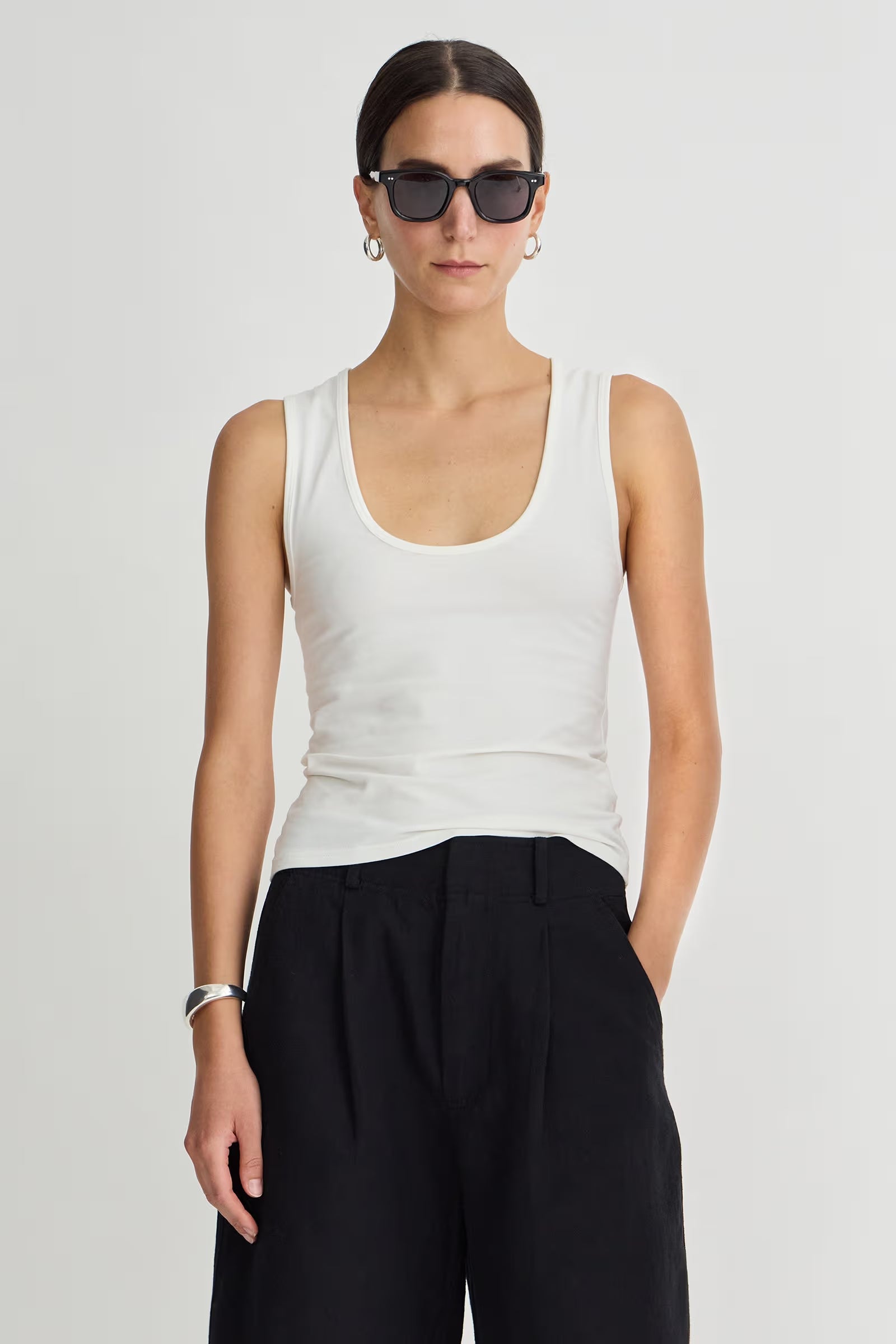 Uri Low-Cut Tank - Cream