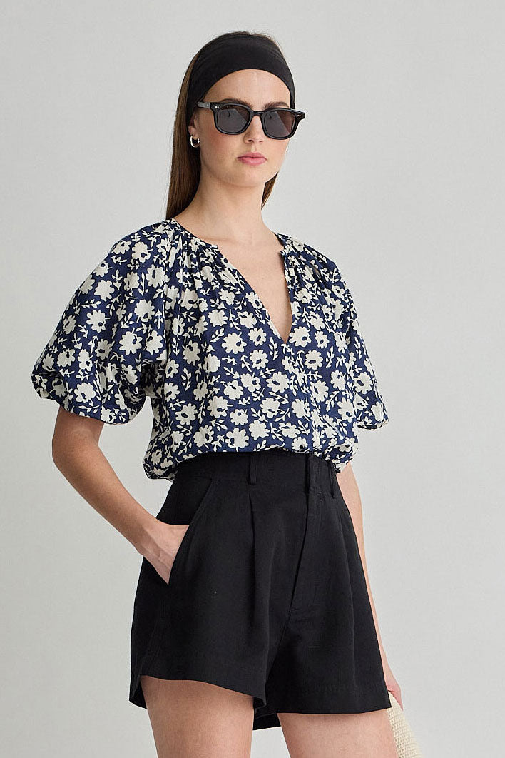 NELE LANTERN SLEEVE TOP