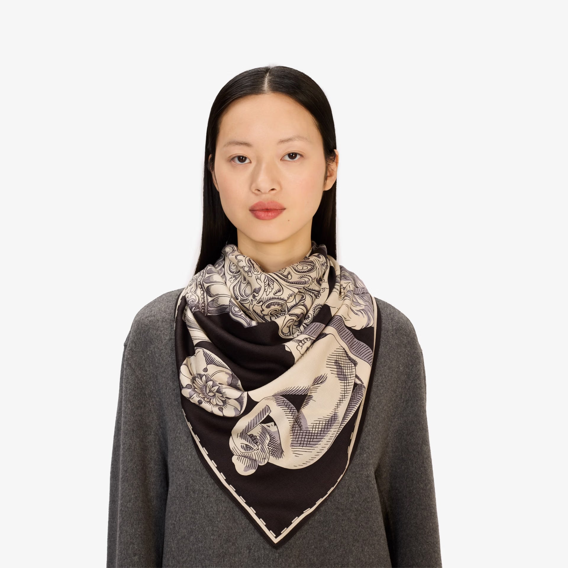 Square 130 - Archives - Black