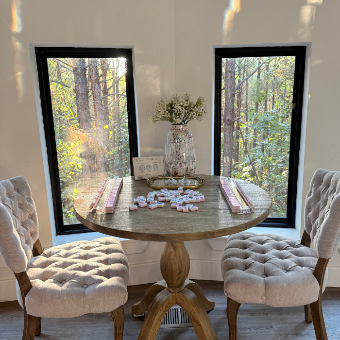 Mahjong Studios - Clear Translucent Mahjong Rack and Pusher Set