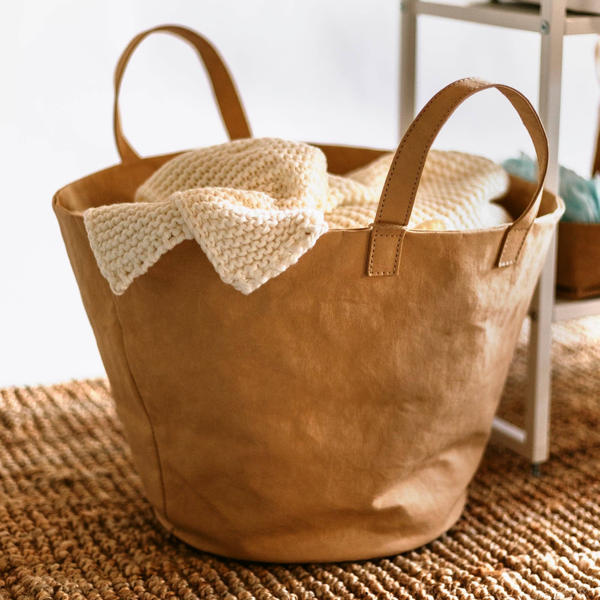 Uashmama - PANIERE BUCKET: White / Medium
