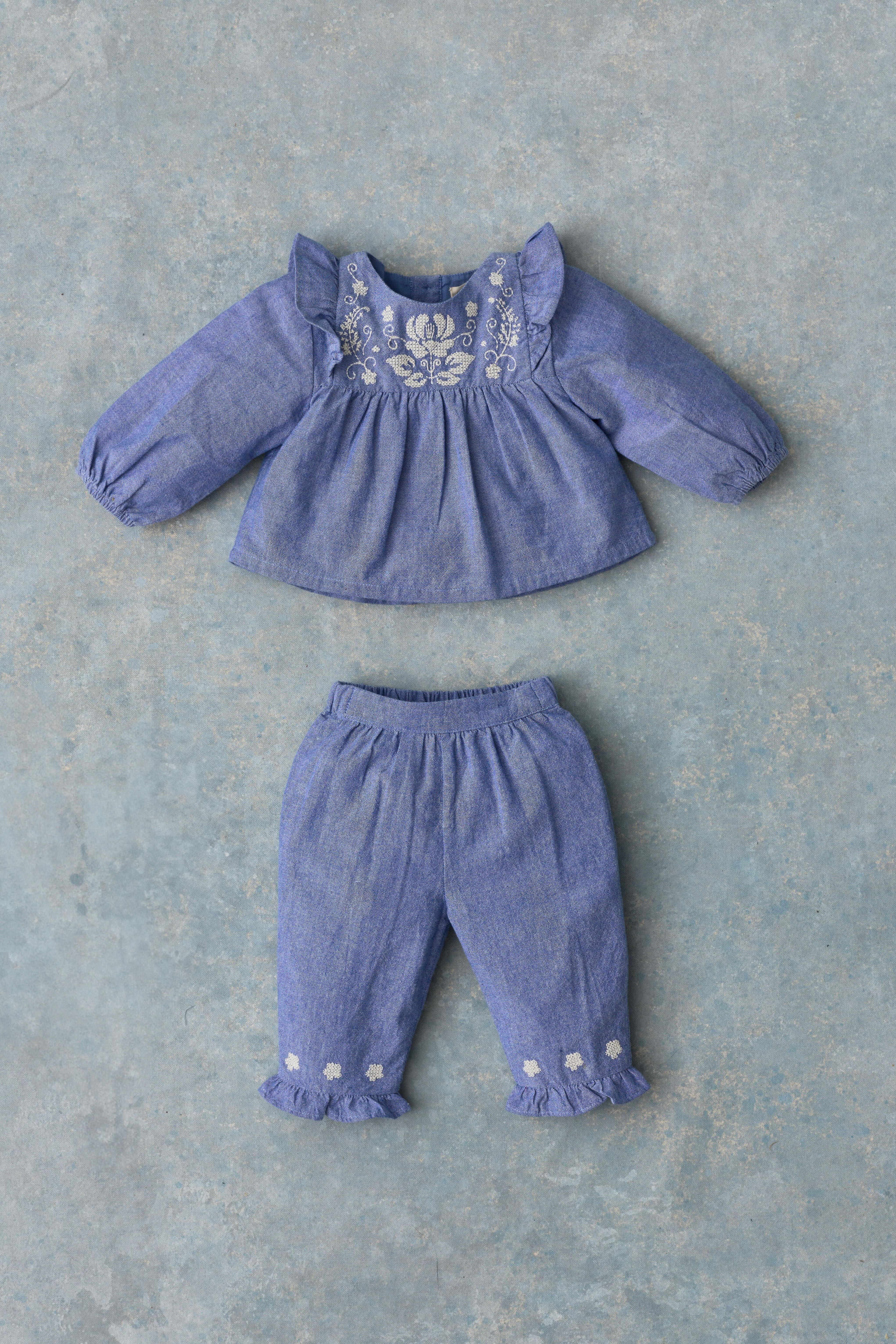 Blouse And Pants Mikani