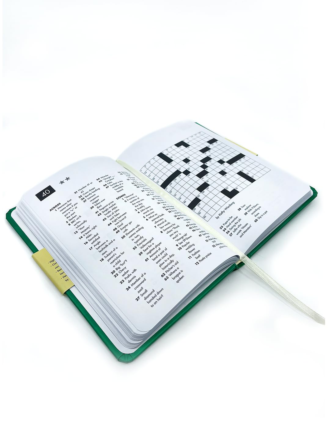 New York Times Classic Forest Green & Cream: 100 Puzzles By Will Shortz