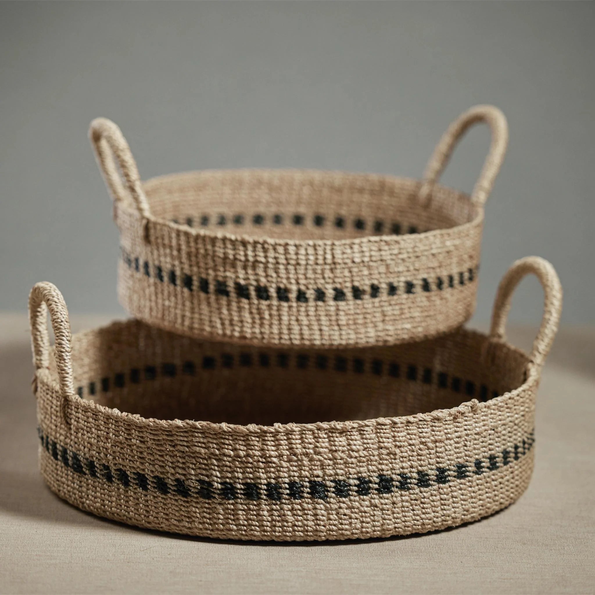 Abaca Basket Tray
