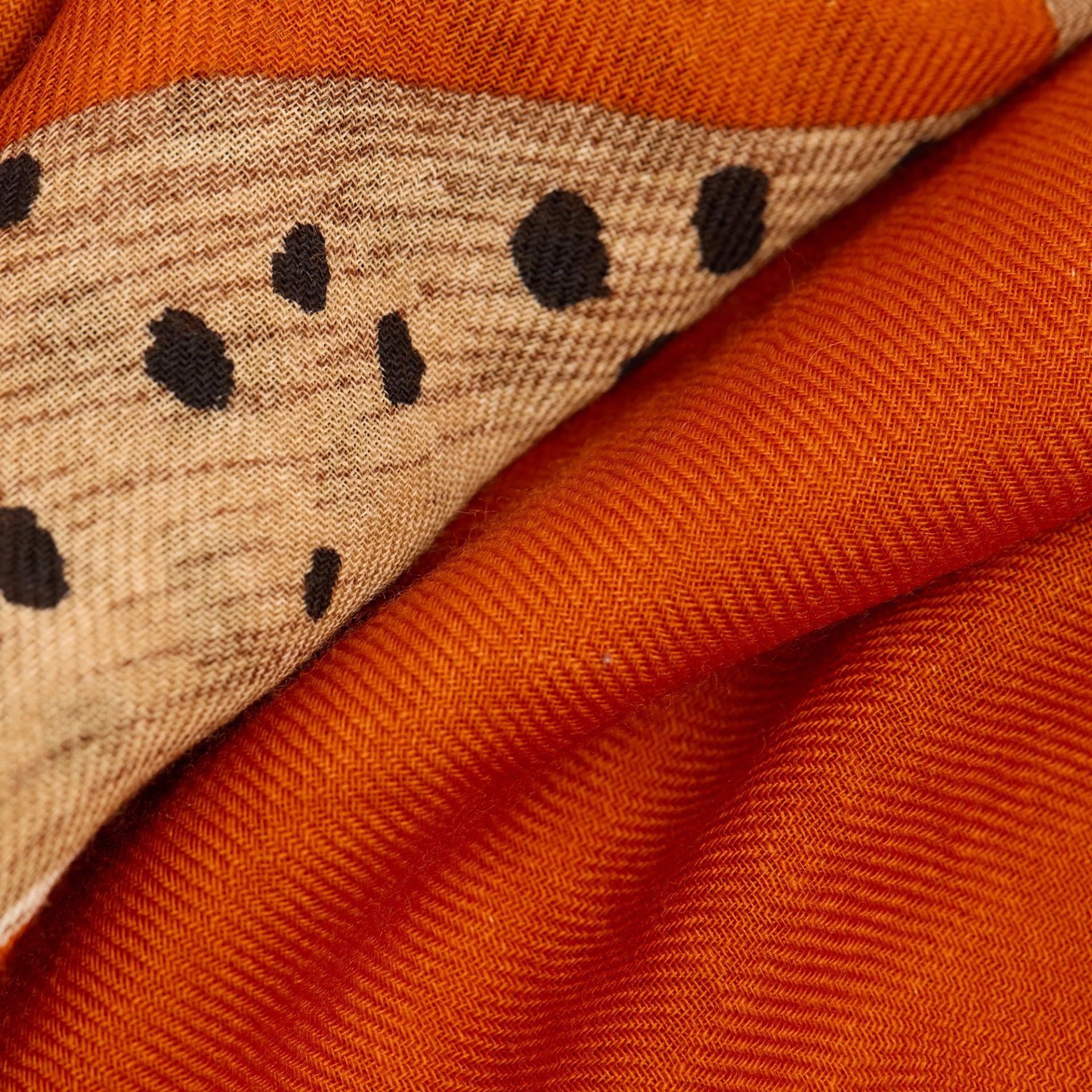 Square 130 - Jorgen - Orange