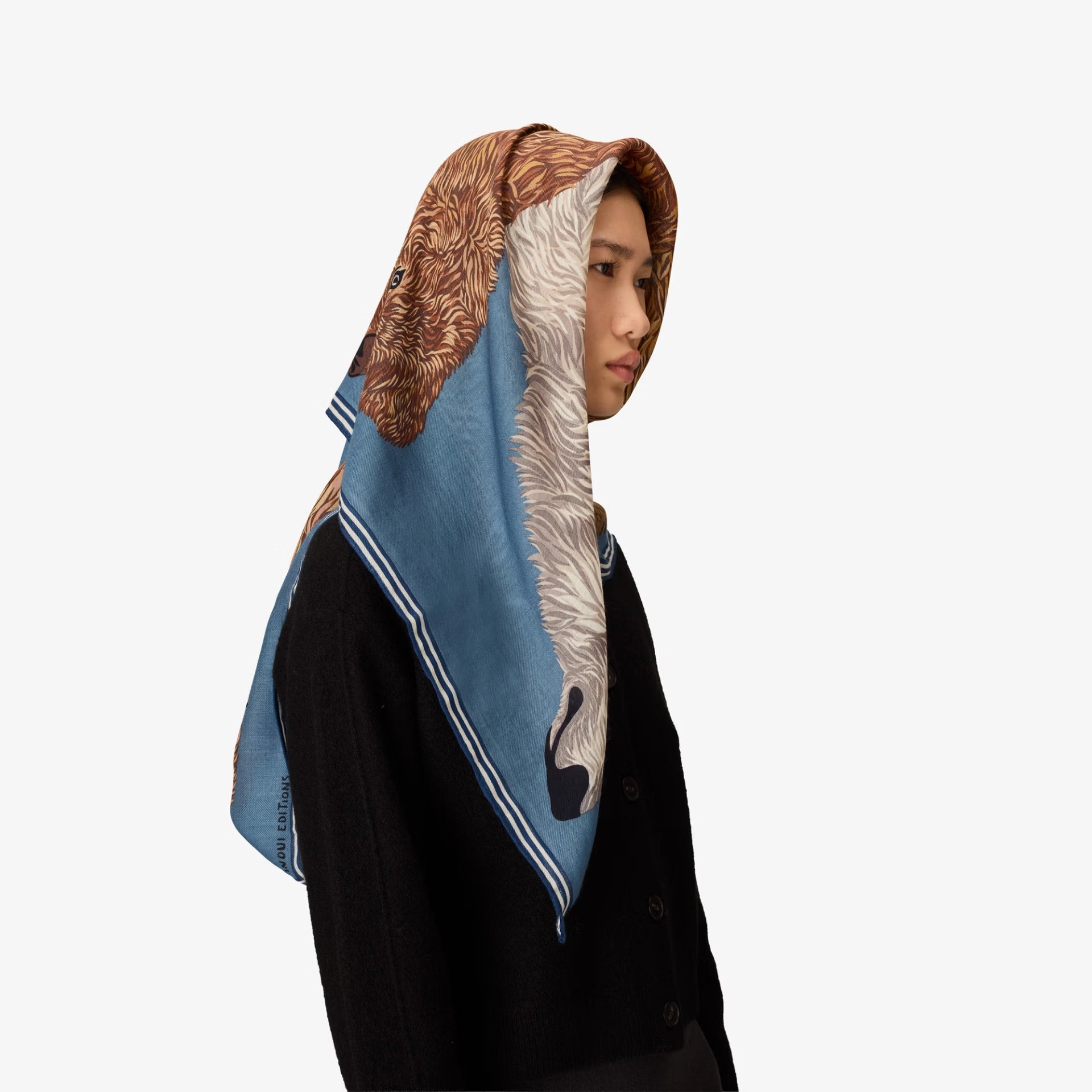 Square 100 - Ours - Blue
