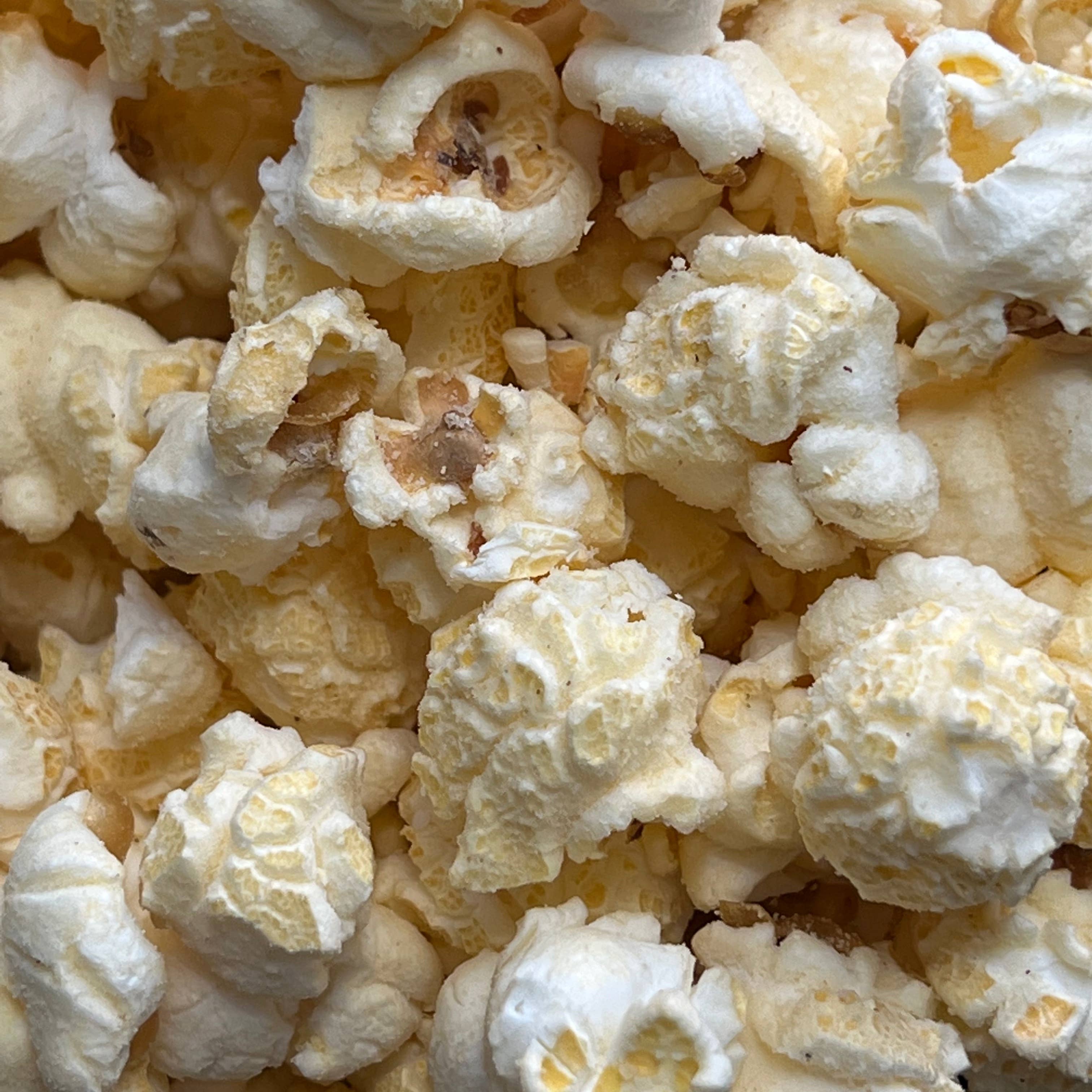 Artisan Popcorn - Cheddar W/Cracked Pepper