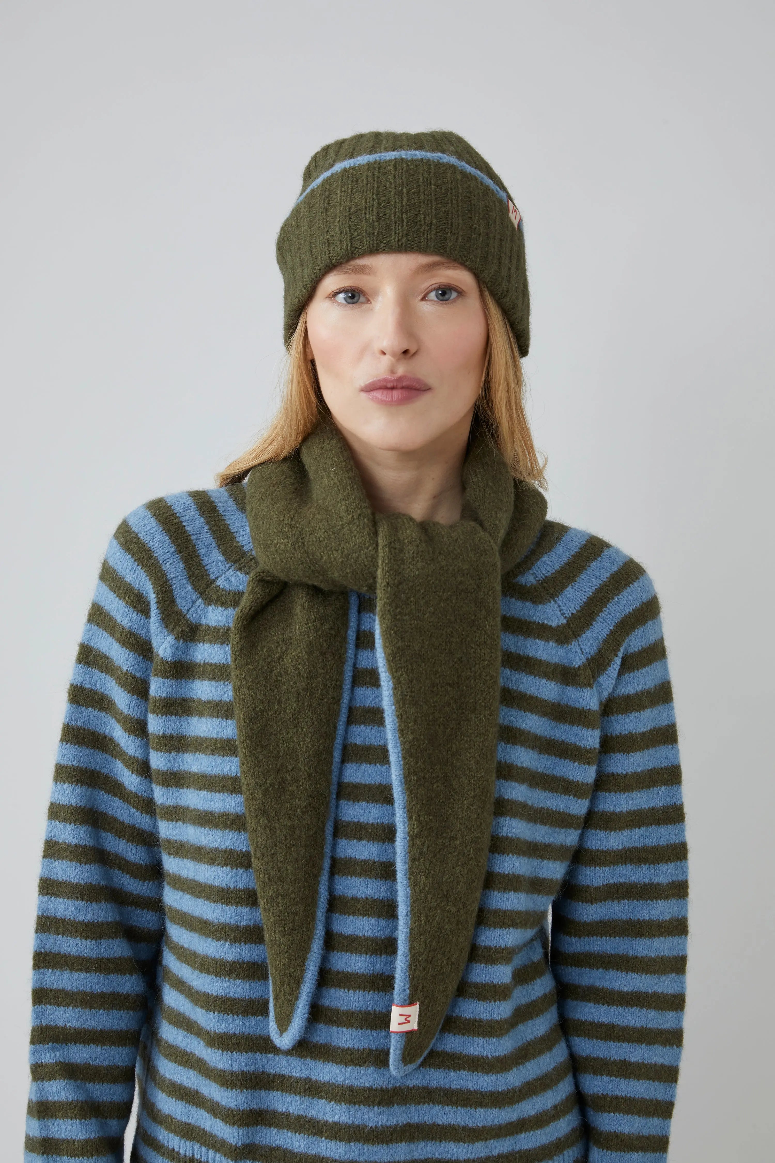 Elly Scarf N°218 - Hunter Green