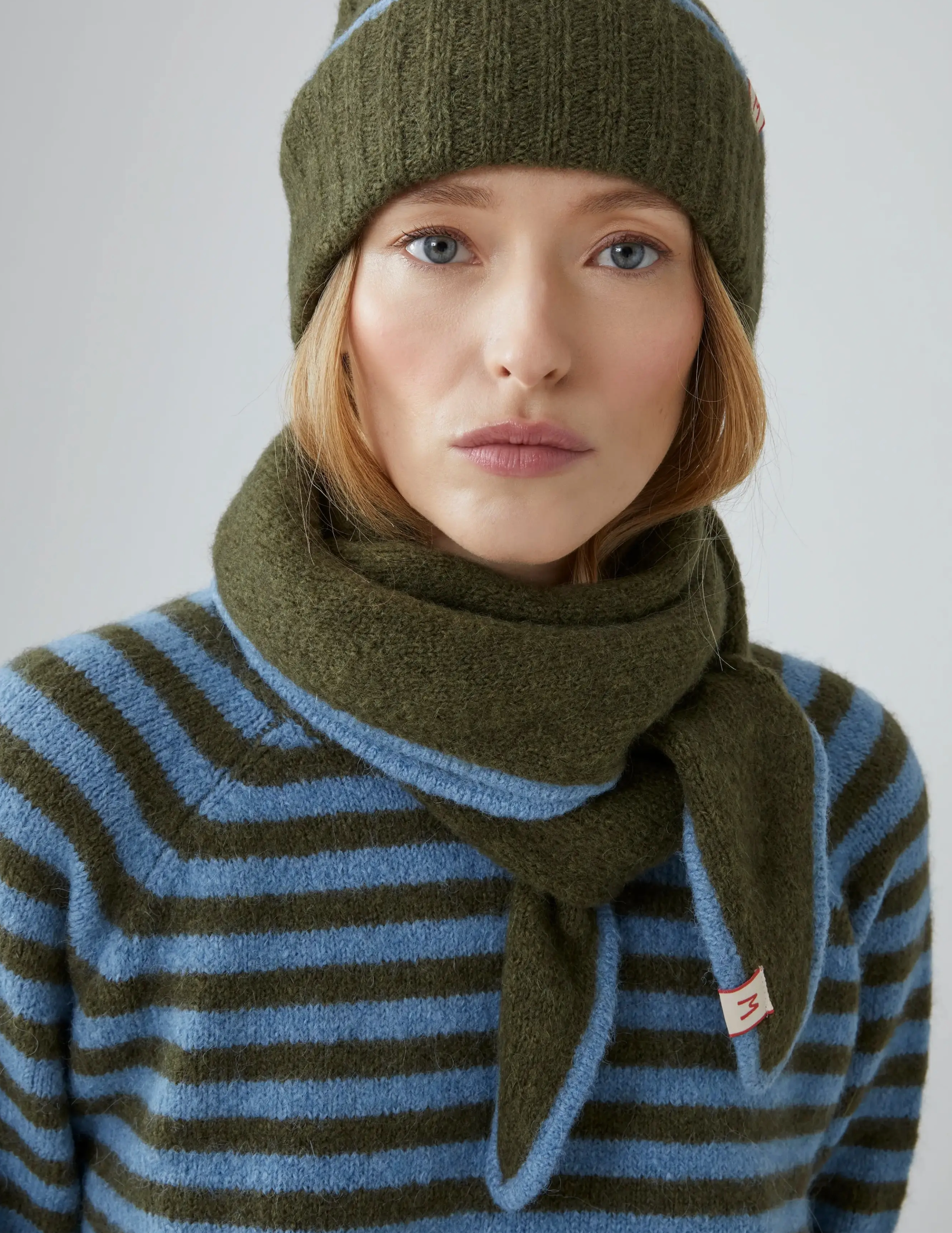 Elly Scarf N°218 - Hunter Green
