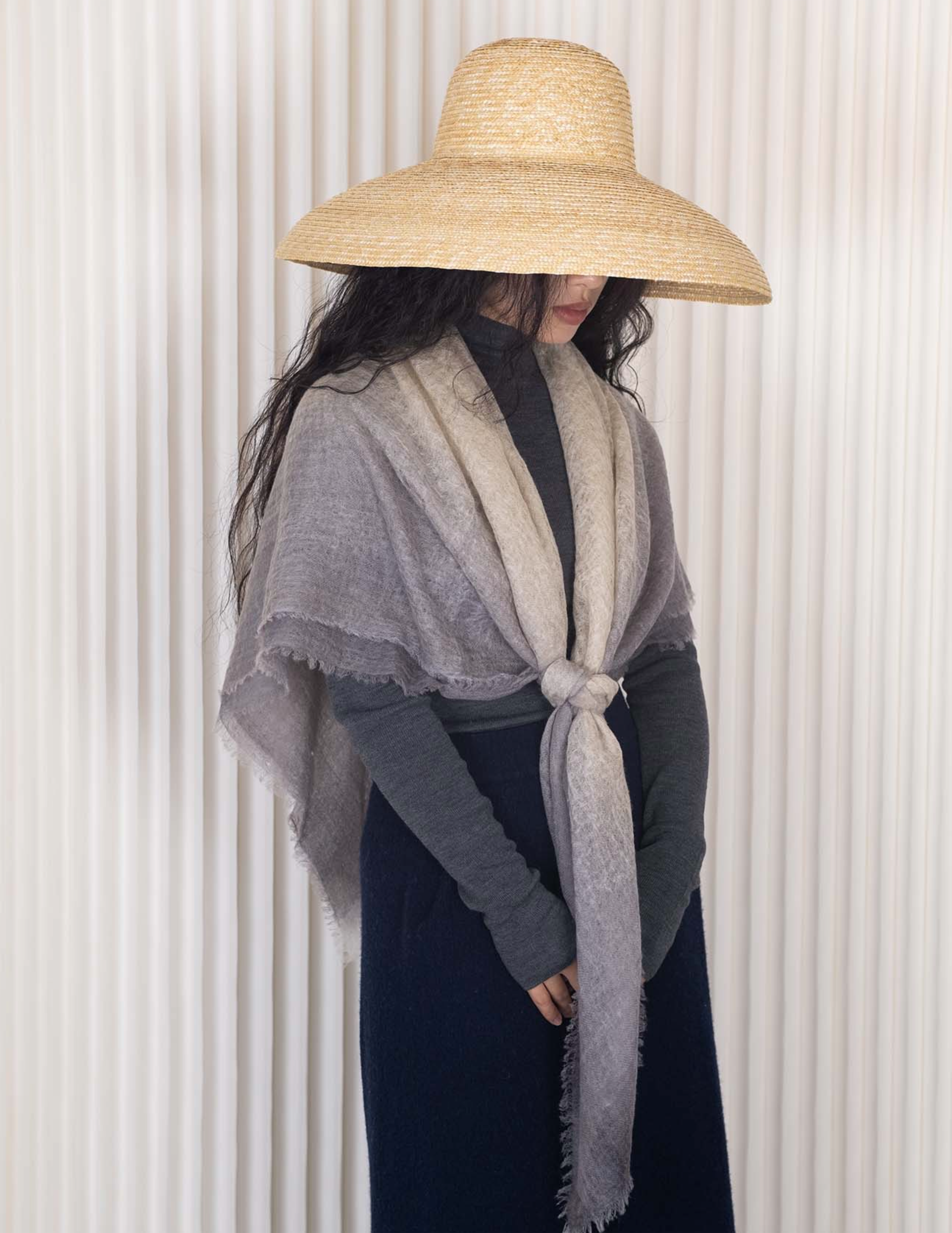 Hana Dip Dyed Cashmere Shawl - Grey