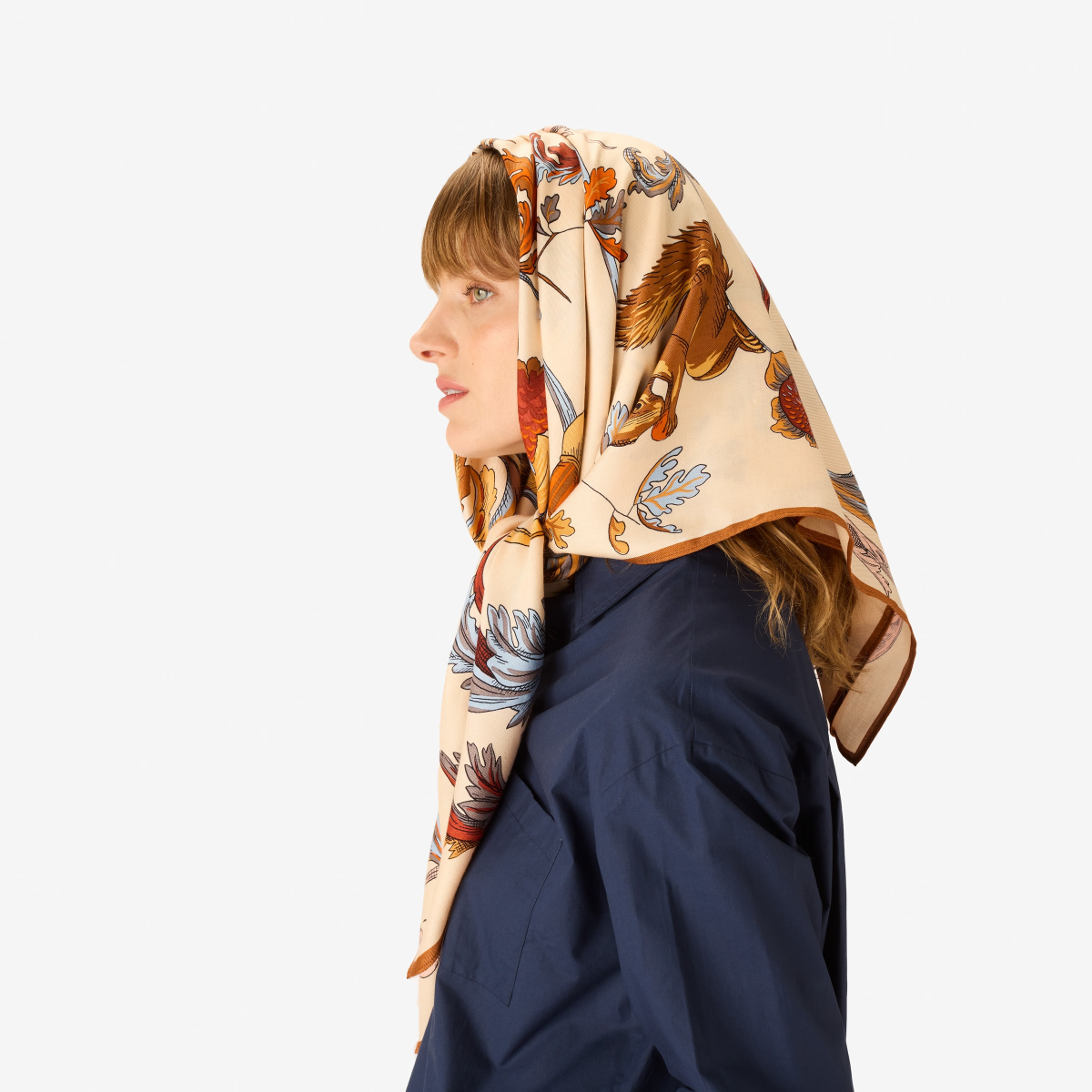 Square 100 Rococo - White