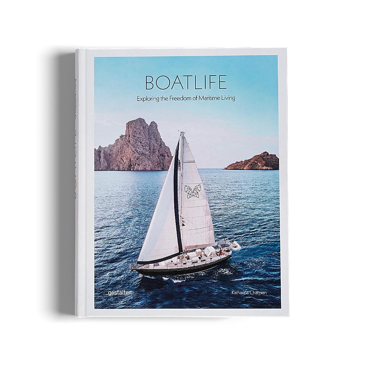 Boatlife: Exploring the Freedom of Maritime Living