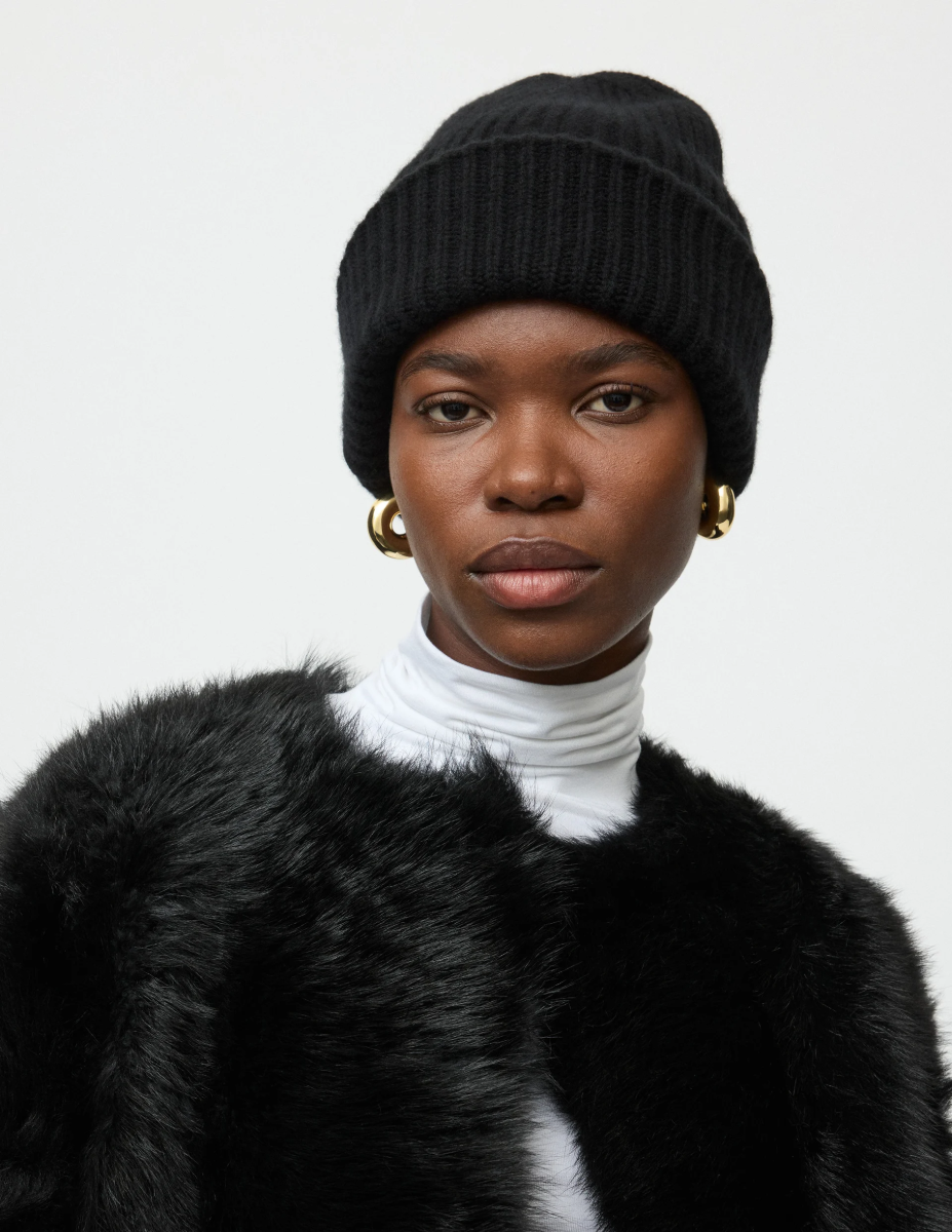 Ribbed Beanie - Black