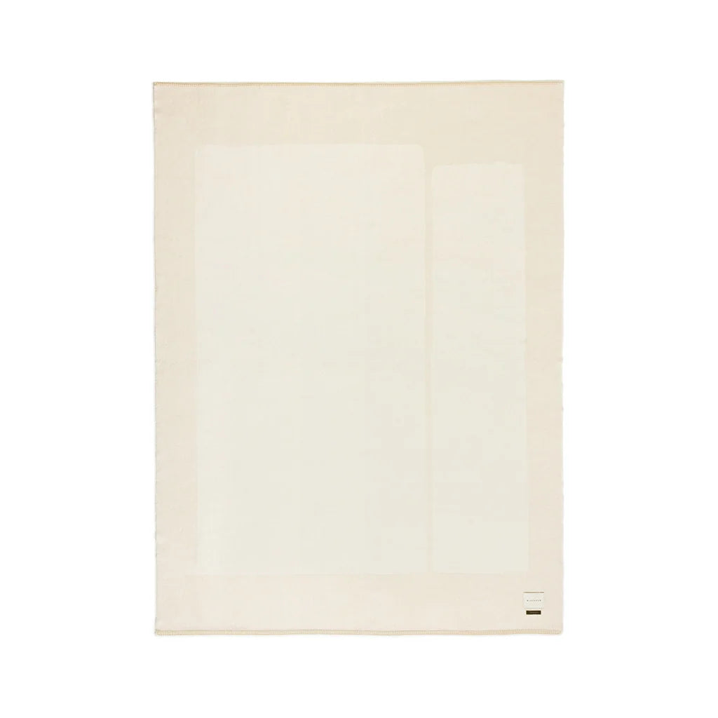 Generation Reversible Throw - Pearled Ivory/Optical