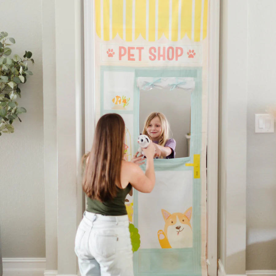Pet Shop & Groomer Doorway Storefront