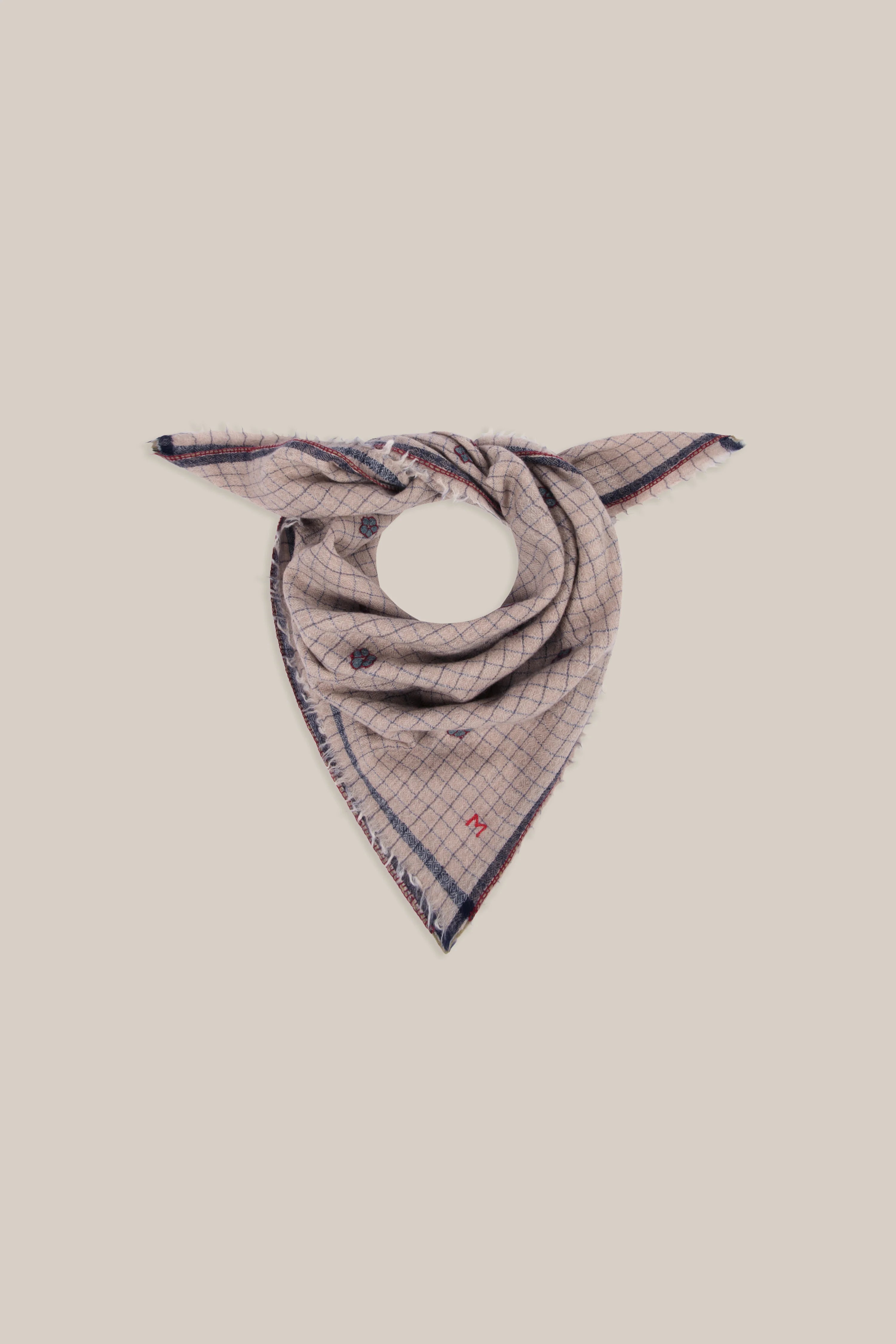 Scarf Idol N°850 - Embroidery Tragedy