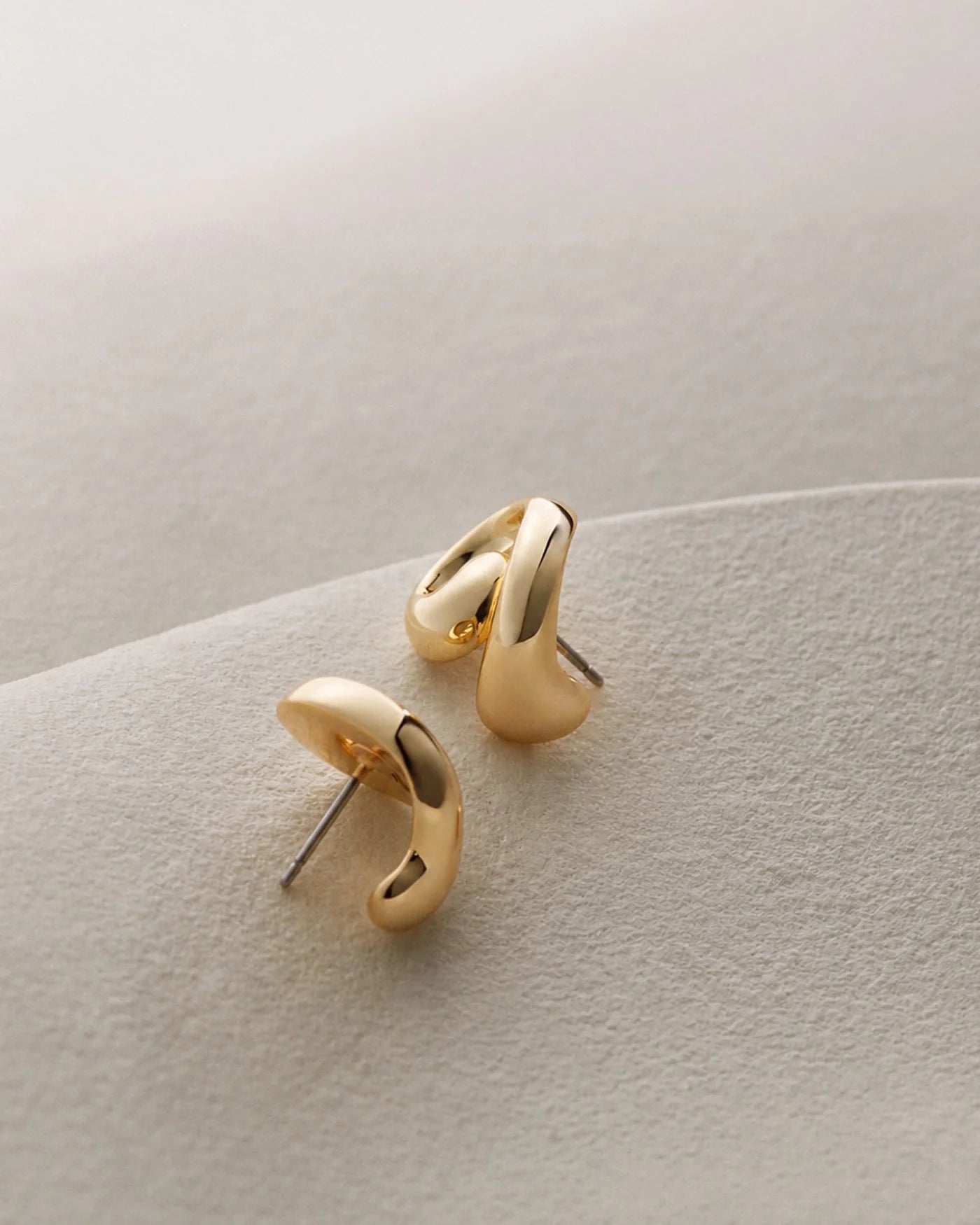 Small Gio Earrings - Gold