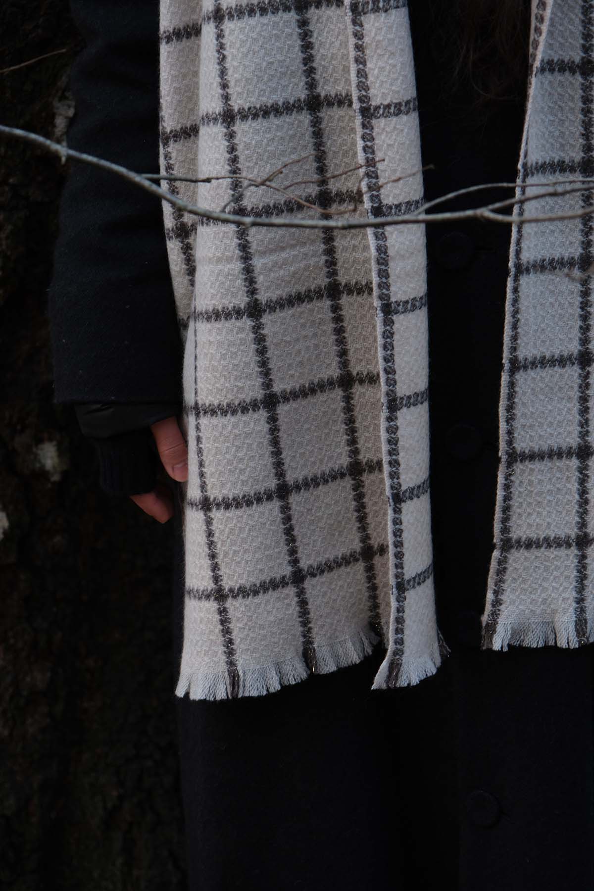 Loop Check Cashmere Scarf - White