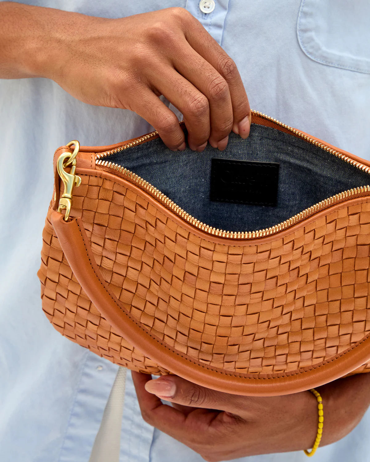 Petit Moyen Messenger - Woven Checker