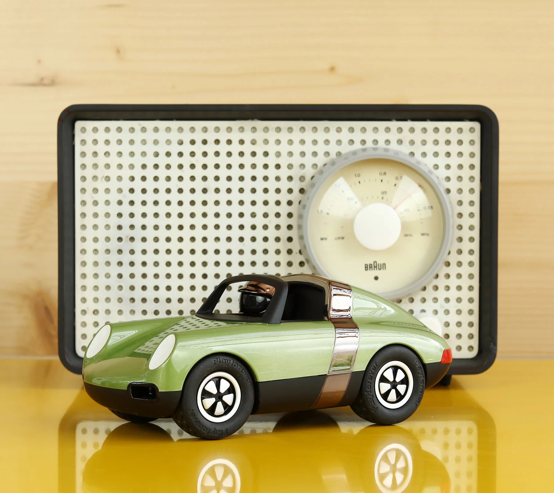 Luft Hopper Toy Car - Green