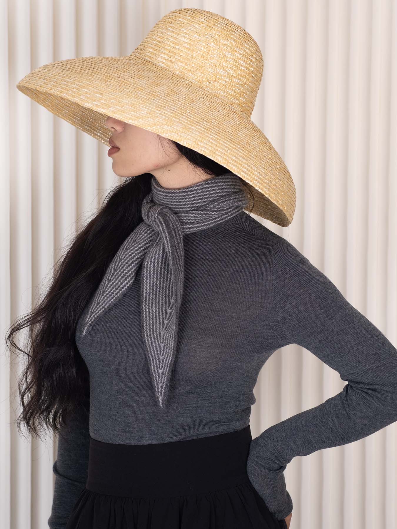 Sailor Cashmere Rib Neck Scarf - Grey