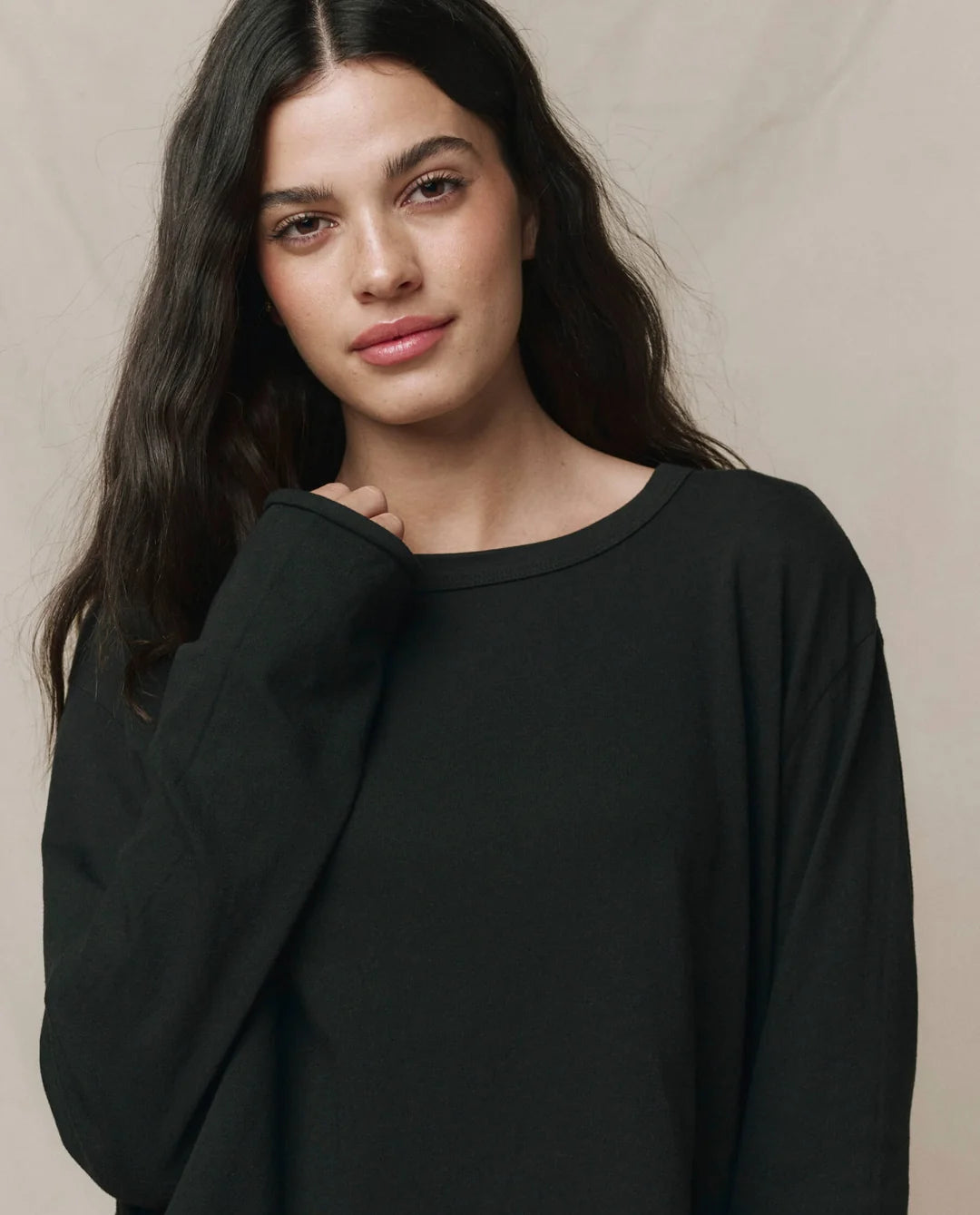 The Long Sleeve Crop Tee - Almost Black