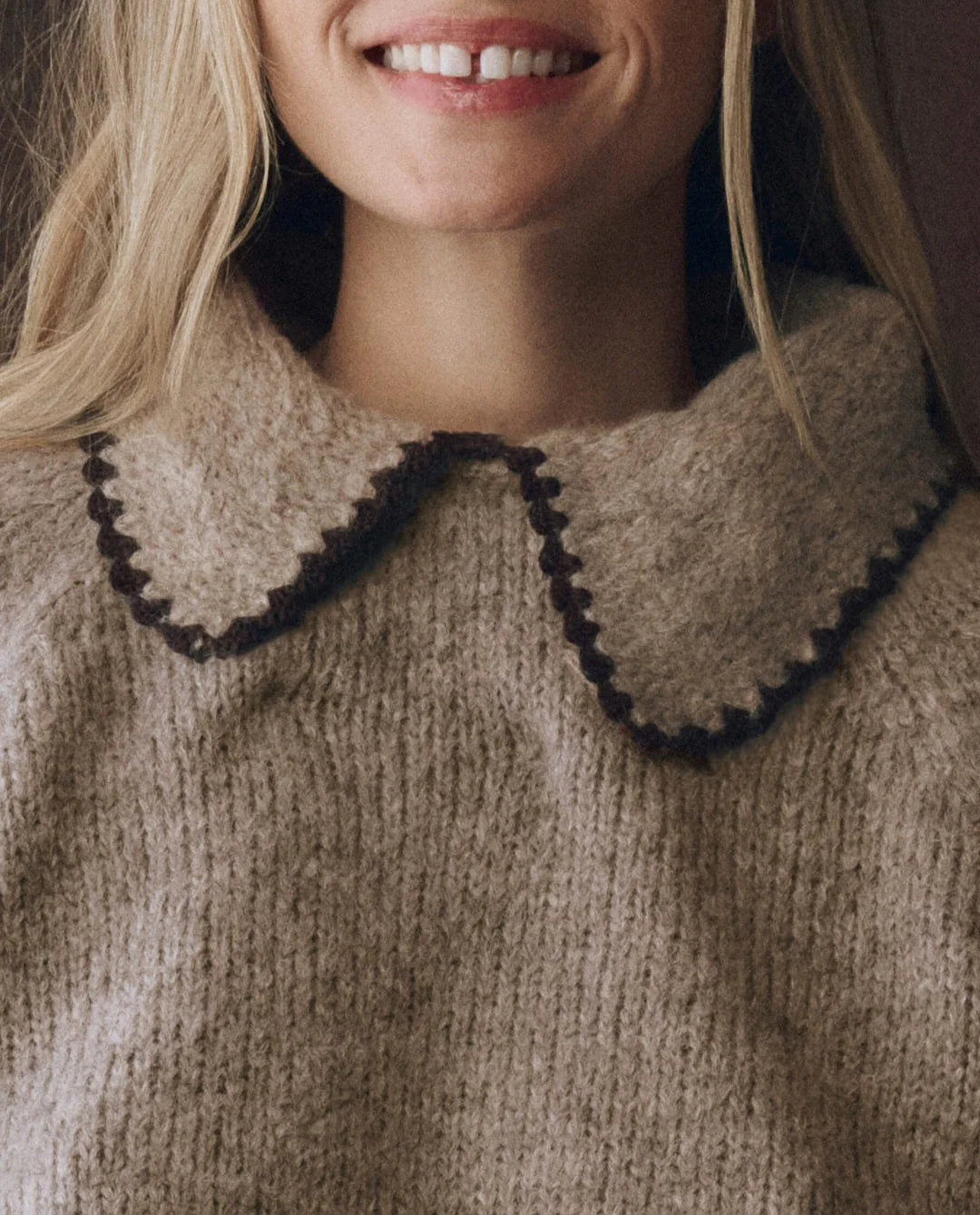 The Crochet Collar Pullover - Oat with Brown