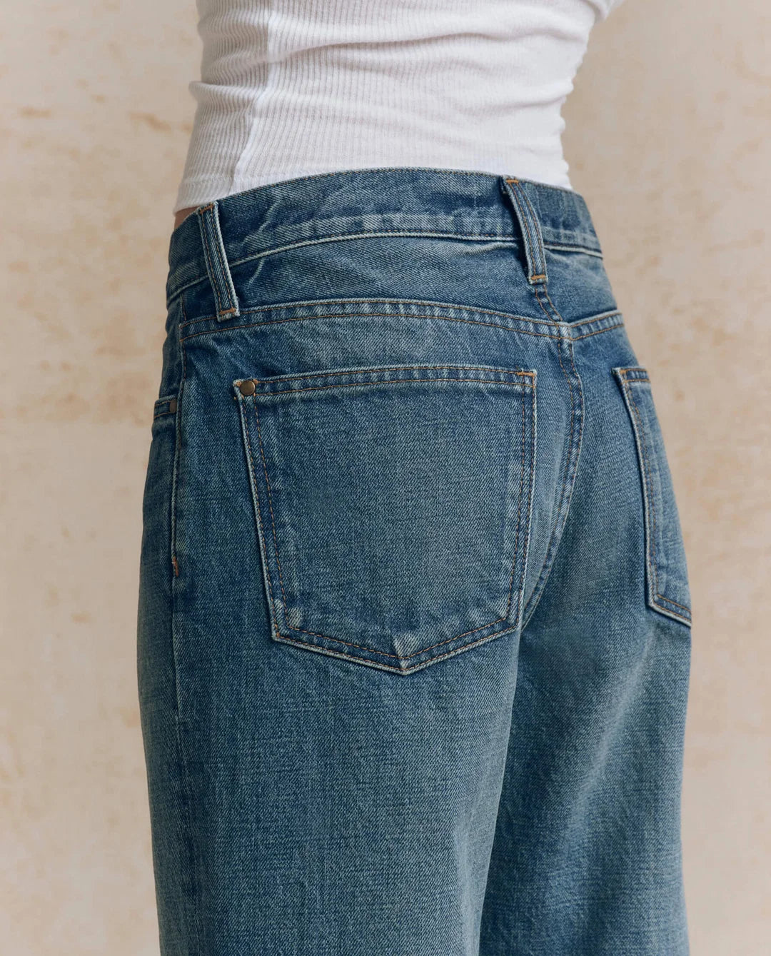 The Wayne Jean - Fairfield Wash With Bleach Crease