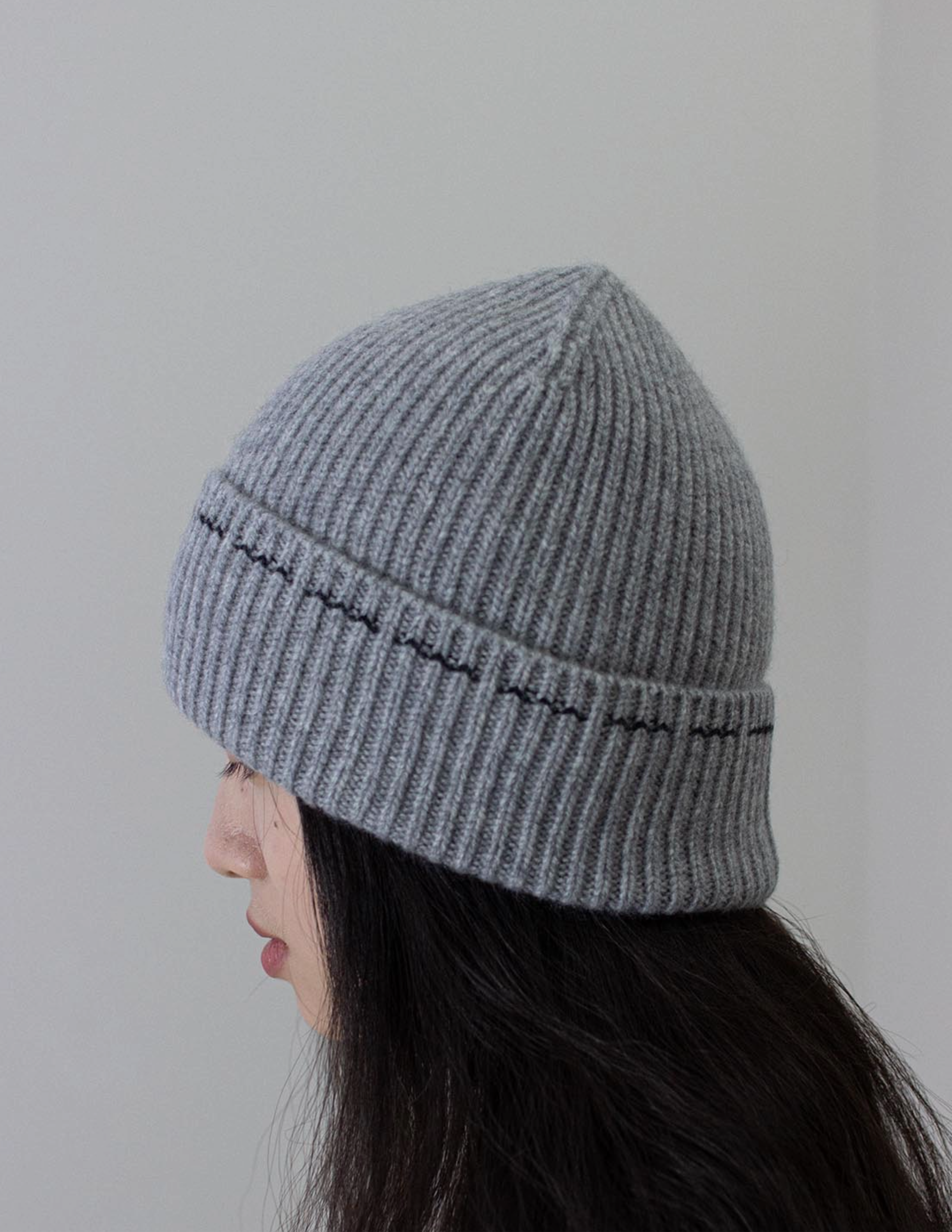 Ring Ribbed Cashmere Beanie - Grey