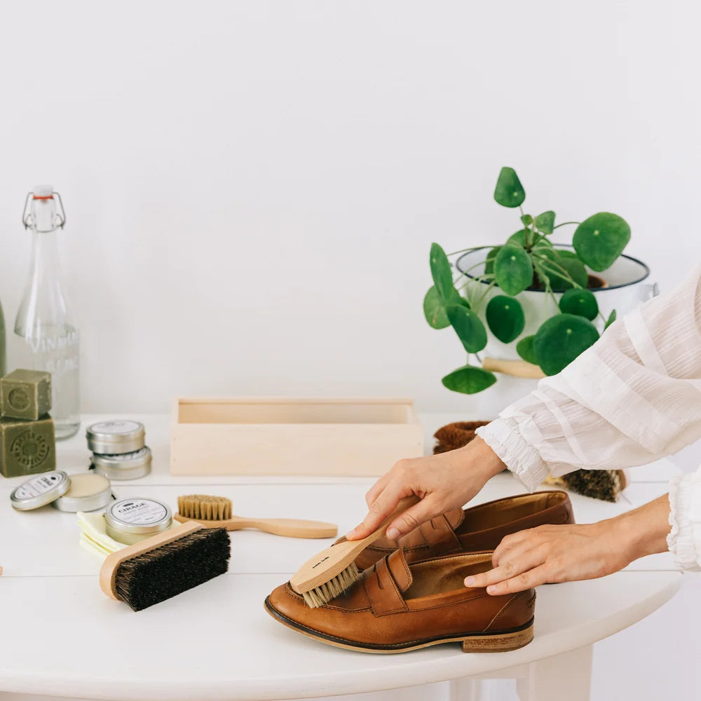 New Shoe Care Kit in Wooden Box