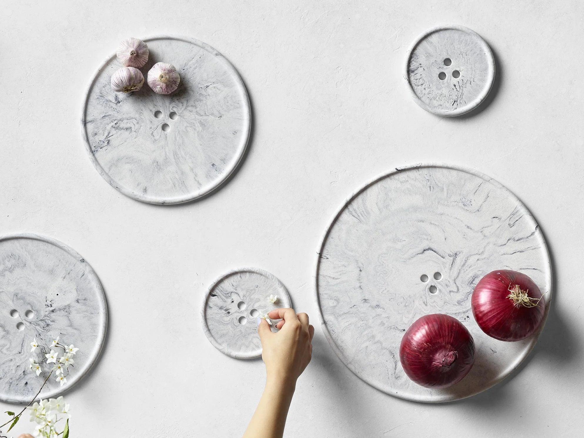 Bouton Dish - Marble