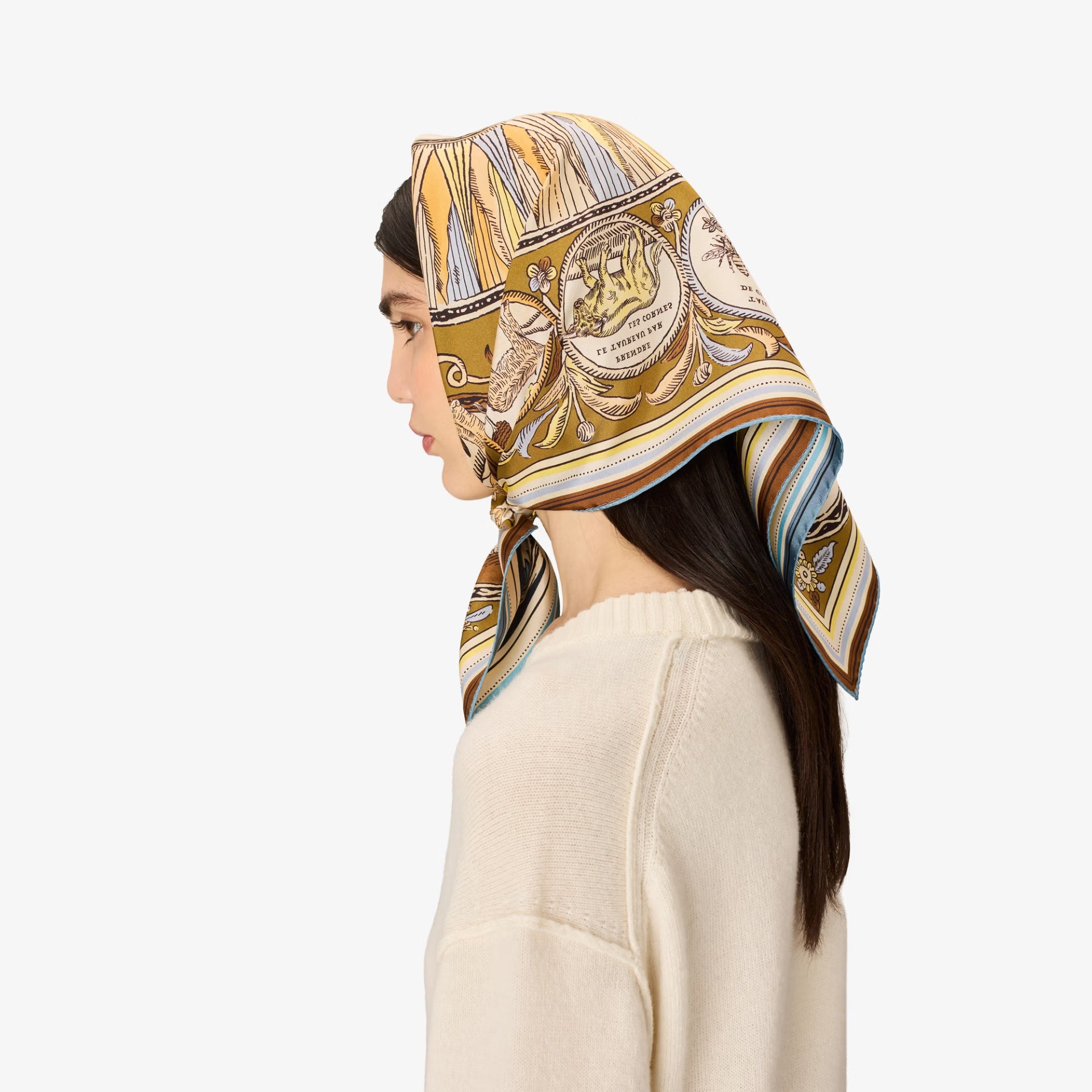 Square 65 - Chance Inoui - Navy / Golden Brown