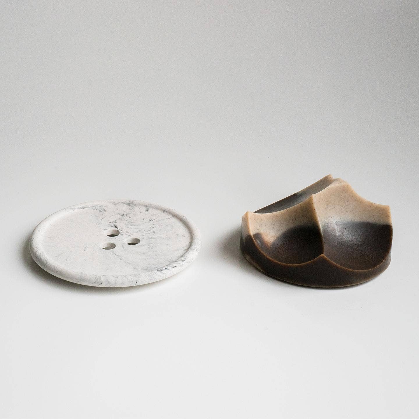 Bouton Dish - Marble
