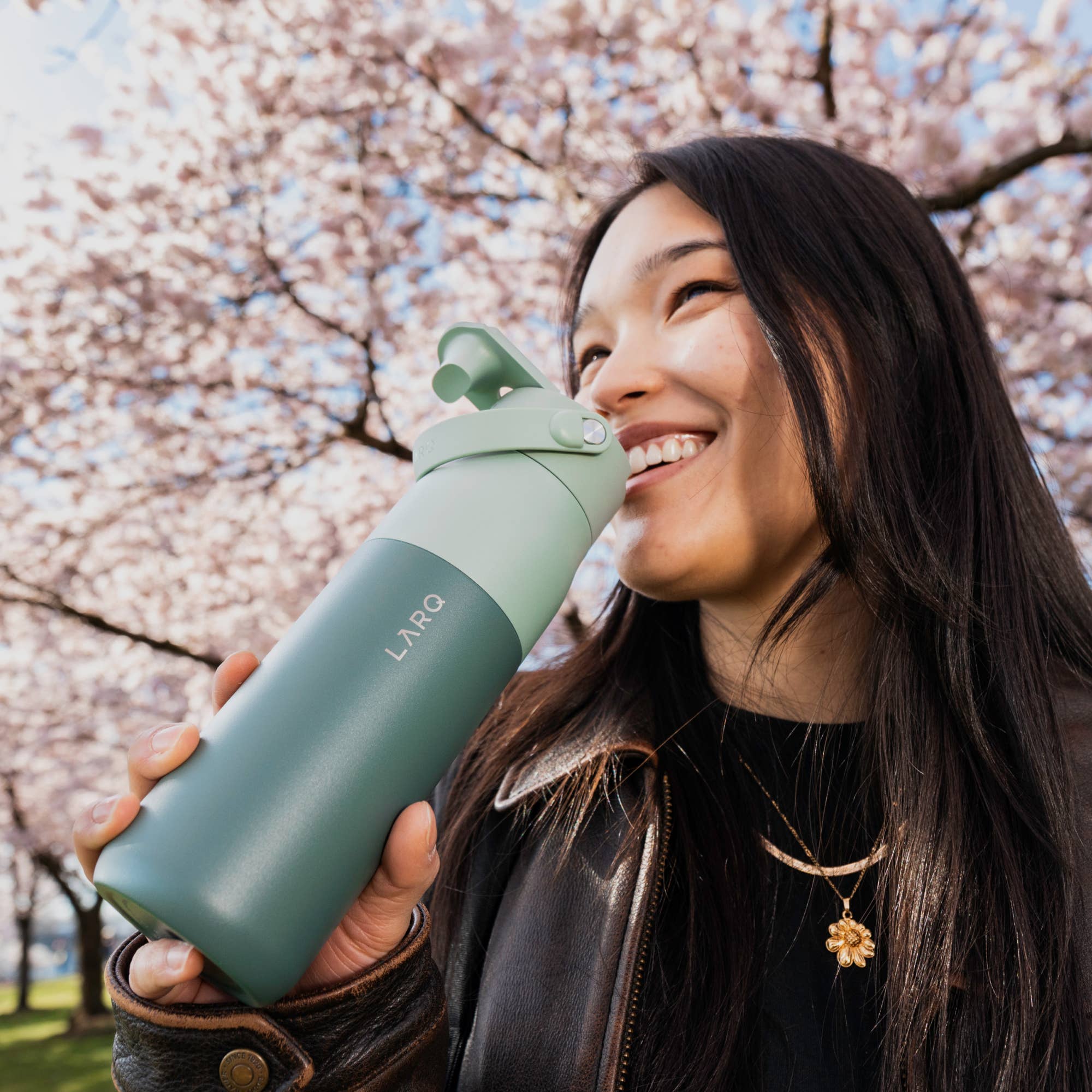 PureVis2 Smart Water Bottle 34oz - Eucalyptus Green