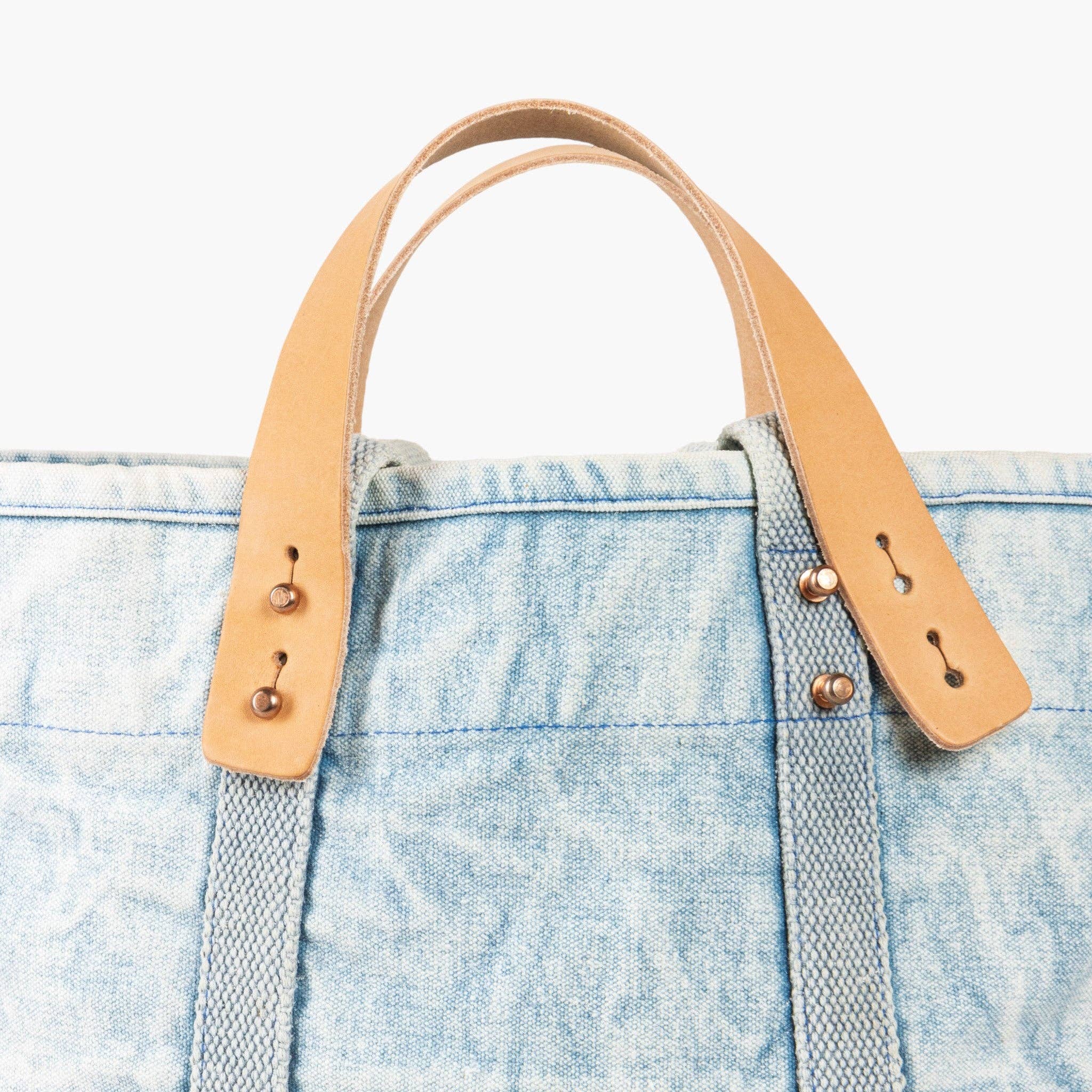 IMMODEST COTTON - Small East West Tote | Acid wash