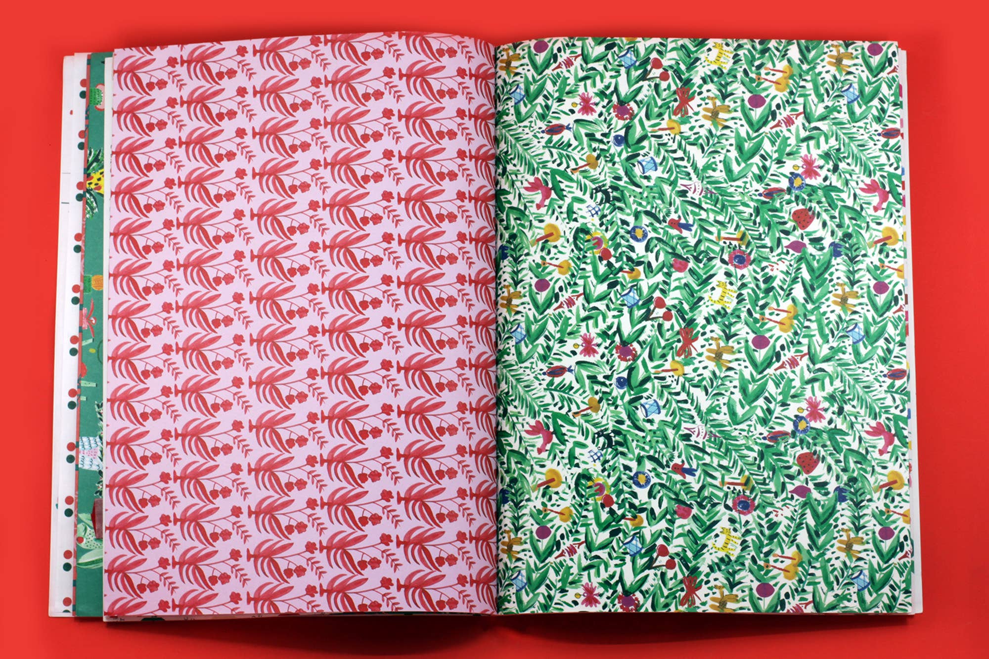 Very Delightful Holiday Wrapping Paper Book