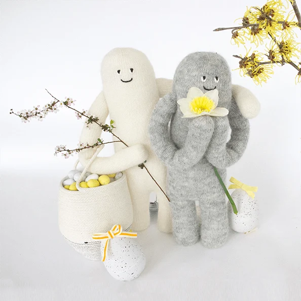 Whoop De Doo Dolls - White