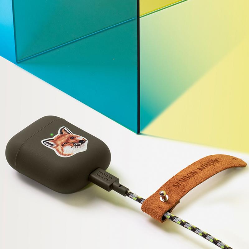 Maison Kitsuné Belt Cable Lightning